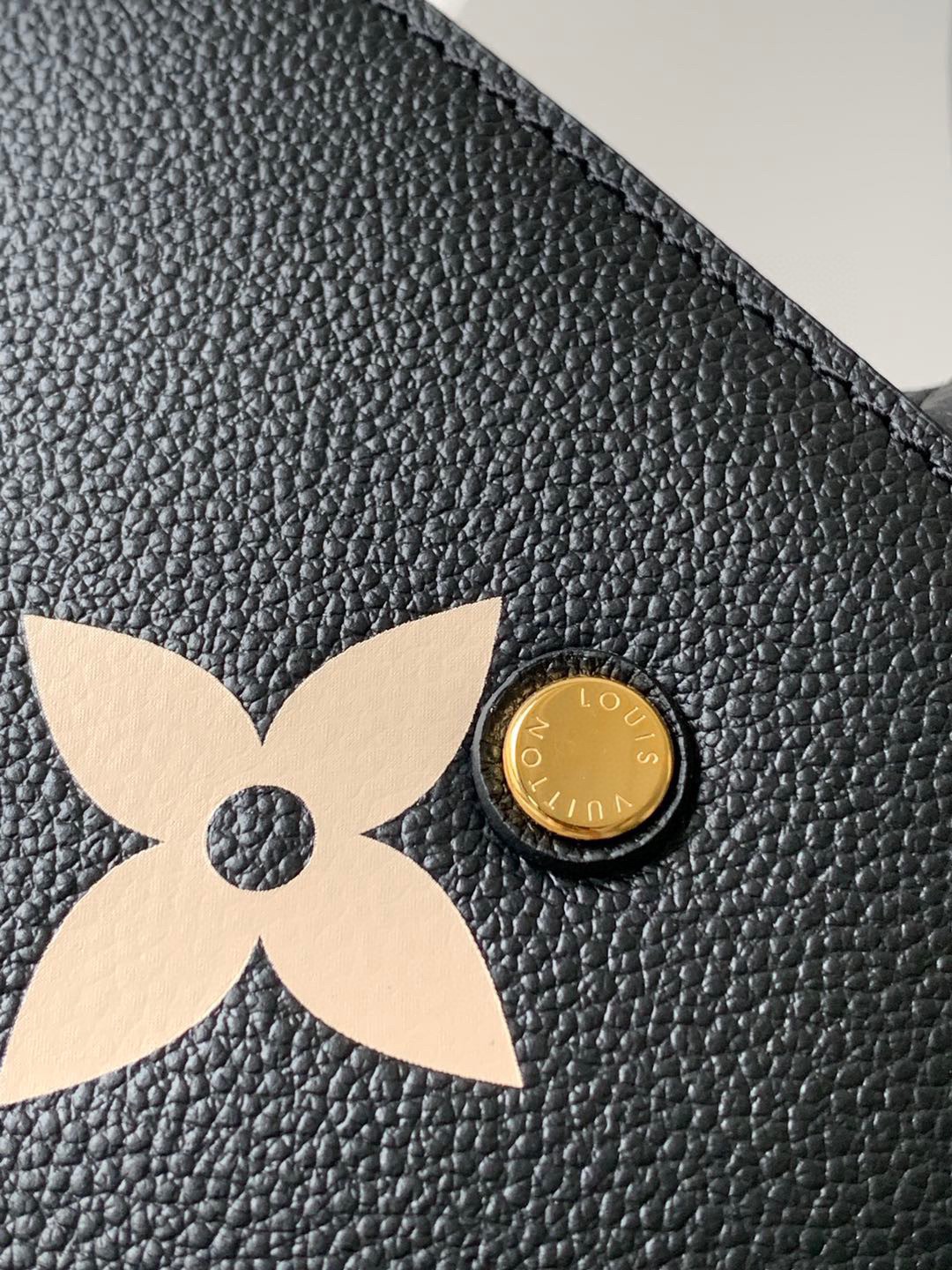 LV Neverfull MM Monogram M41053 M41048