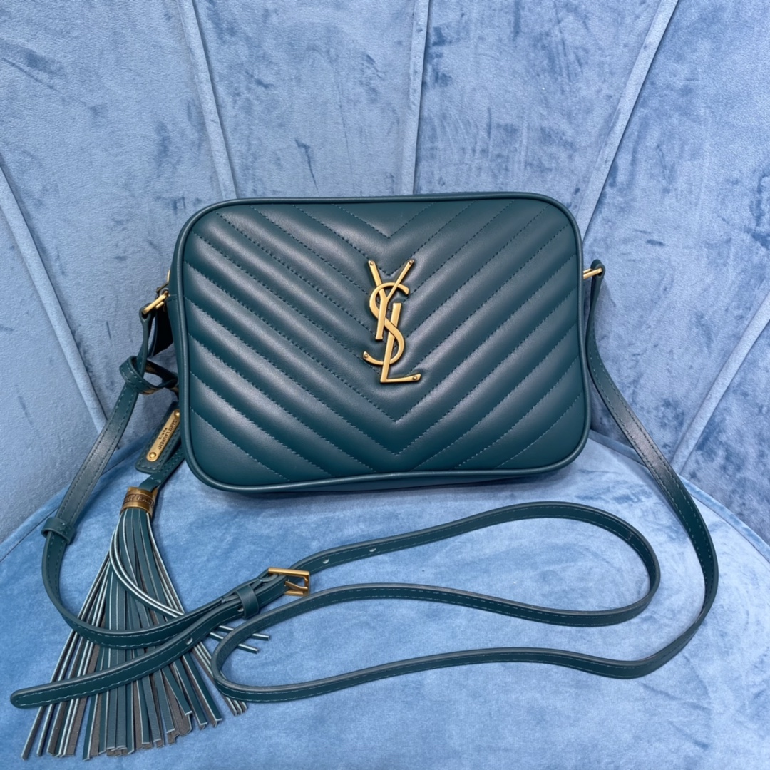 LOU quilted leather camera bag MONOGRAM SAINT LAURENT shoulder bag-blue