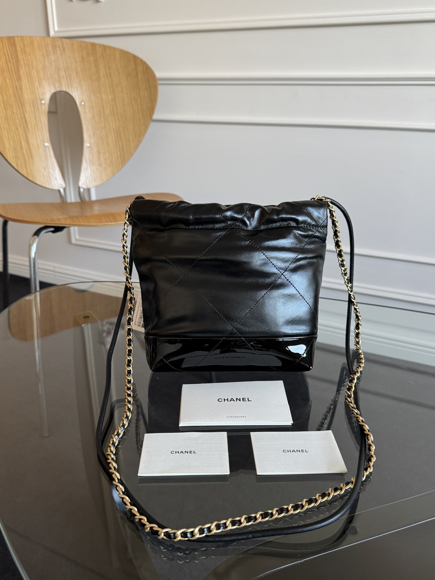 CHANEL 22 Handbag