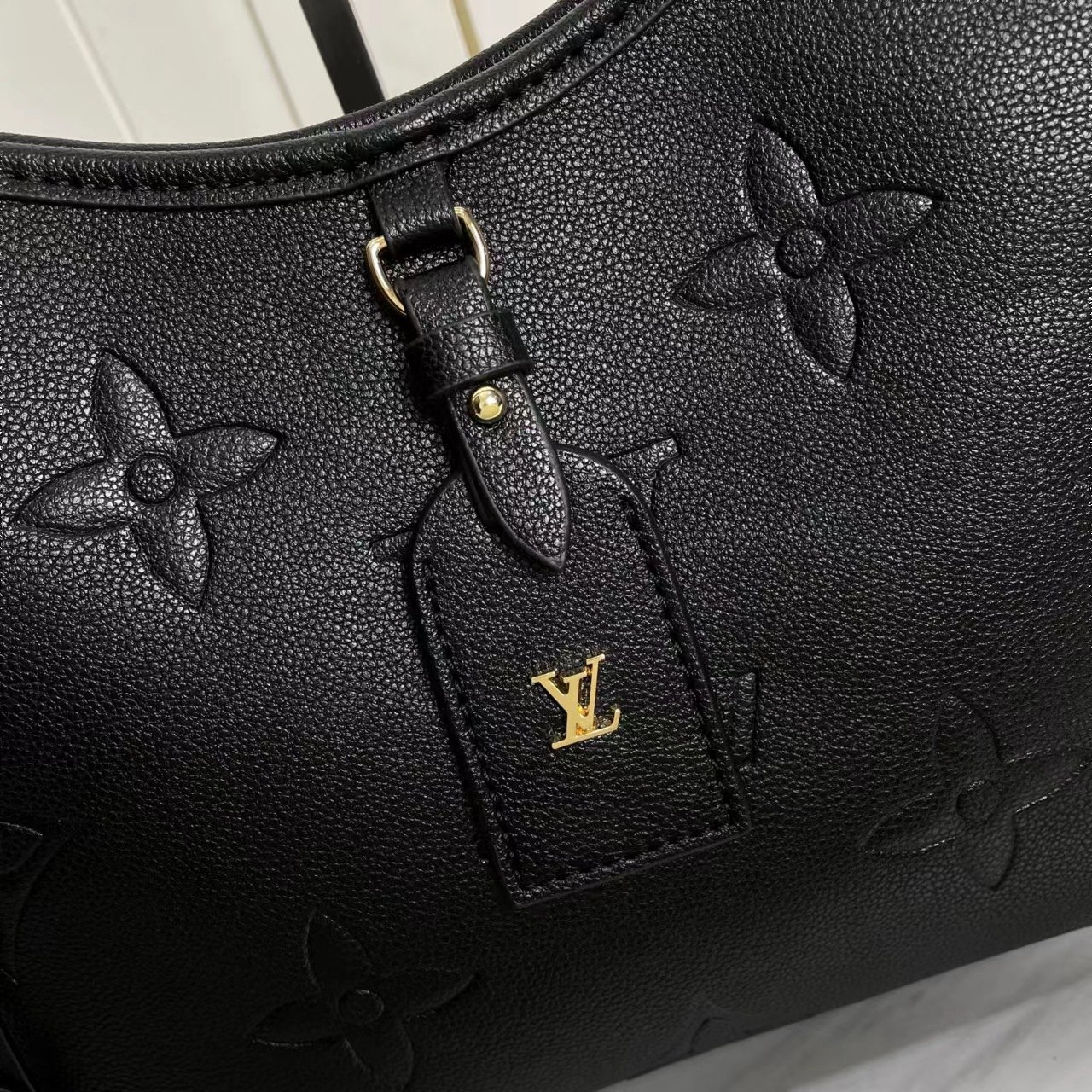 Louis Vuitton M46288 CarryAll PM Black