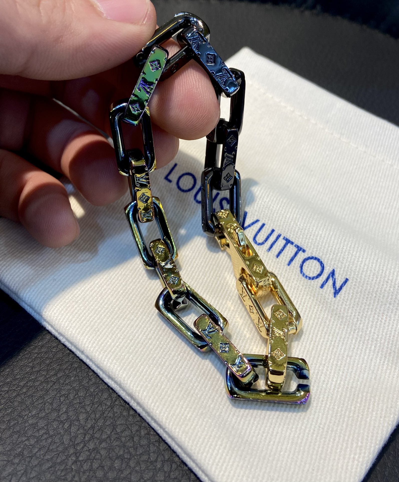 Lv-Monogram quenched bracelet