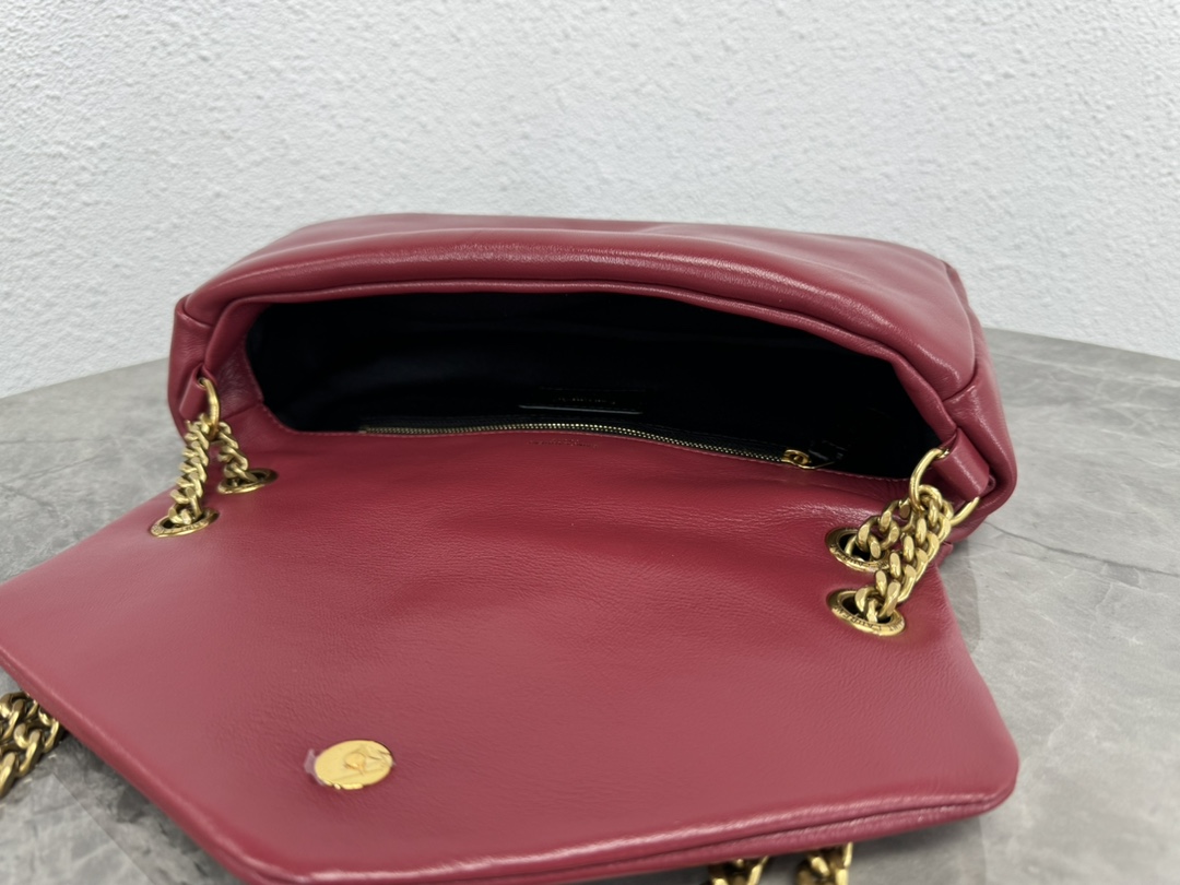 CALYPSO small in plunged lambskin