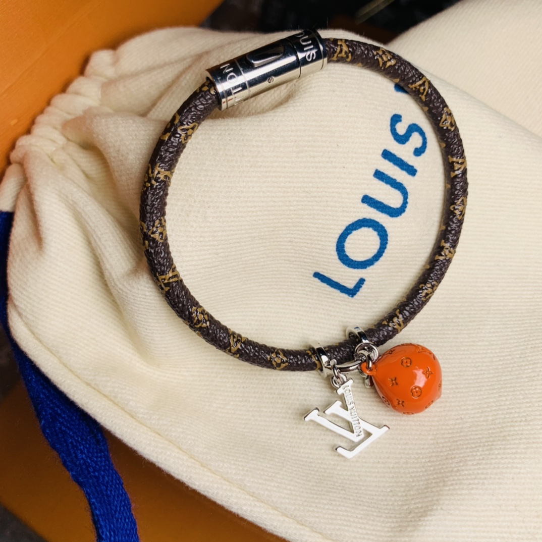 Lv-Fruits bracelet