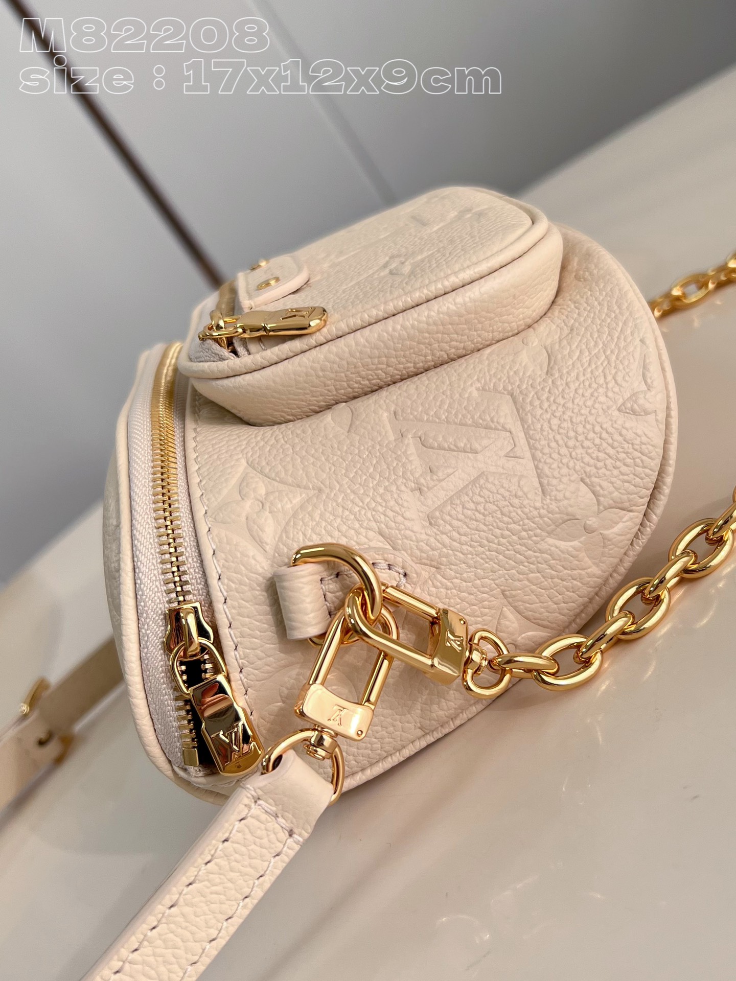 Louis Vuitton M83275 Mini Bumbag