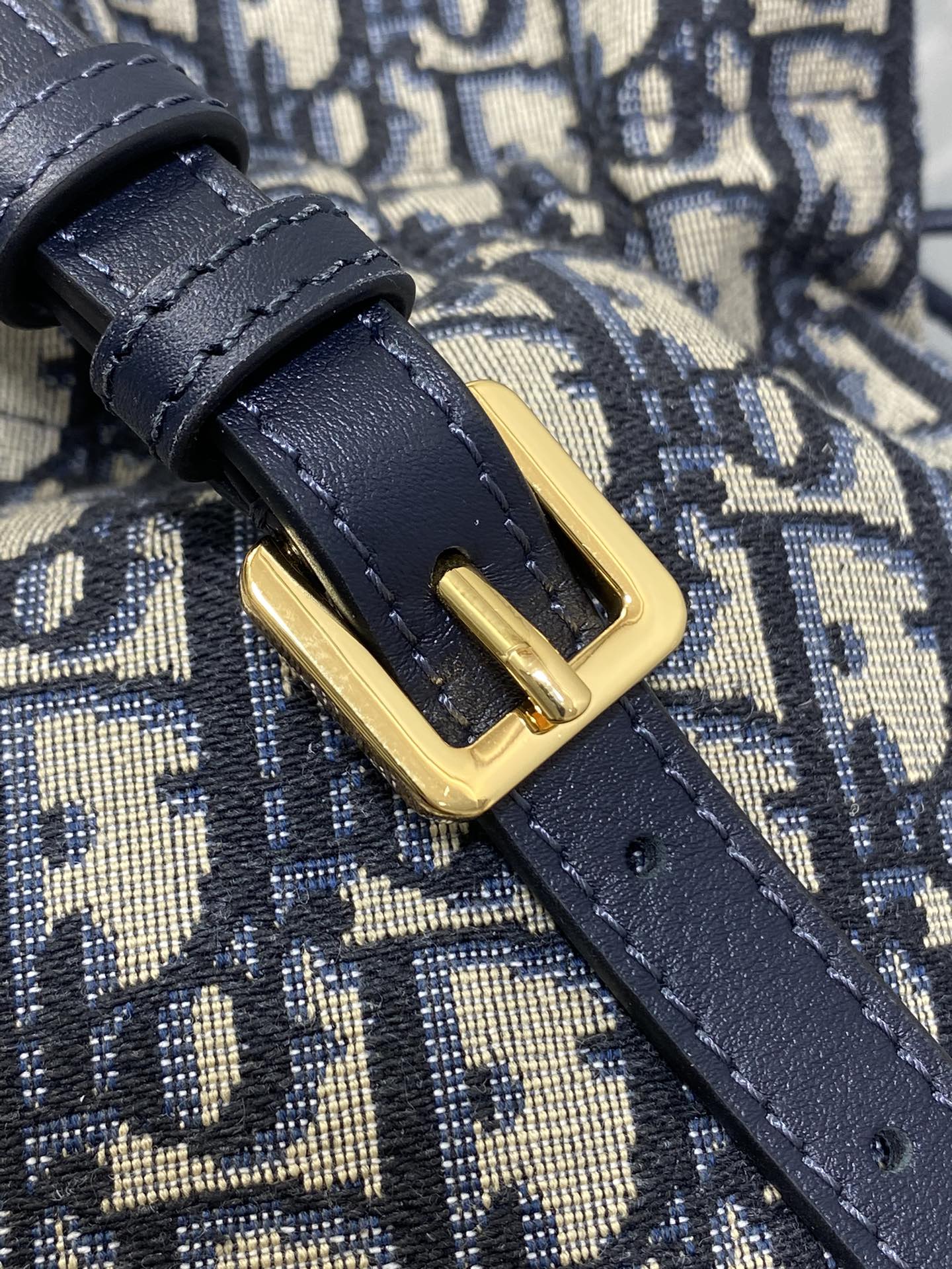 30 Montaigne Mini Bucket Bag with Drawstring