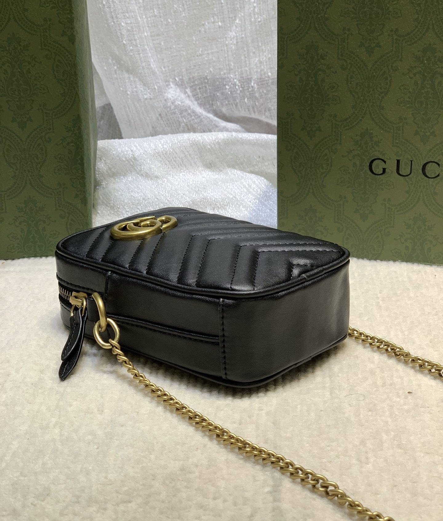 GUCCI GG Marmont mini quilted leather pouch