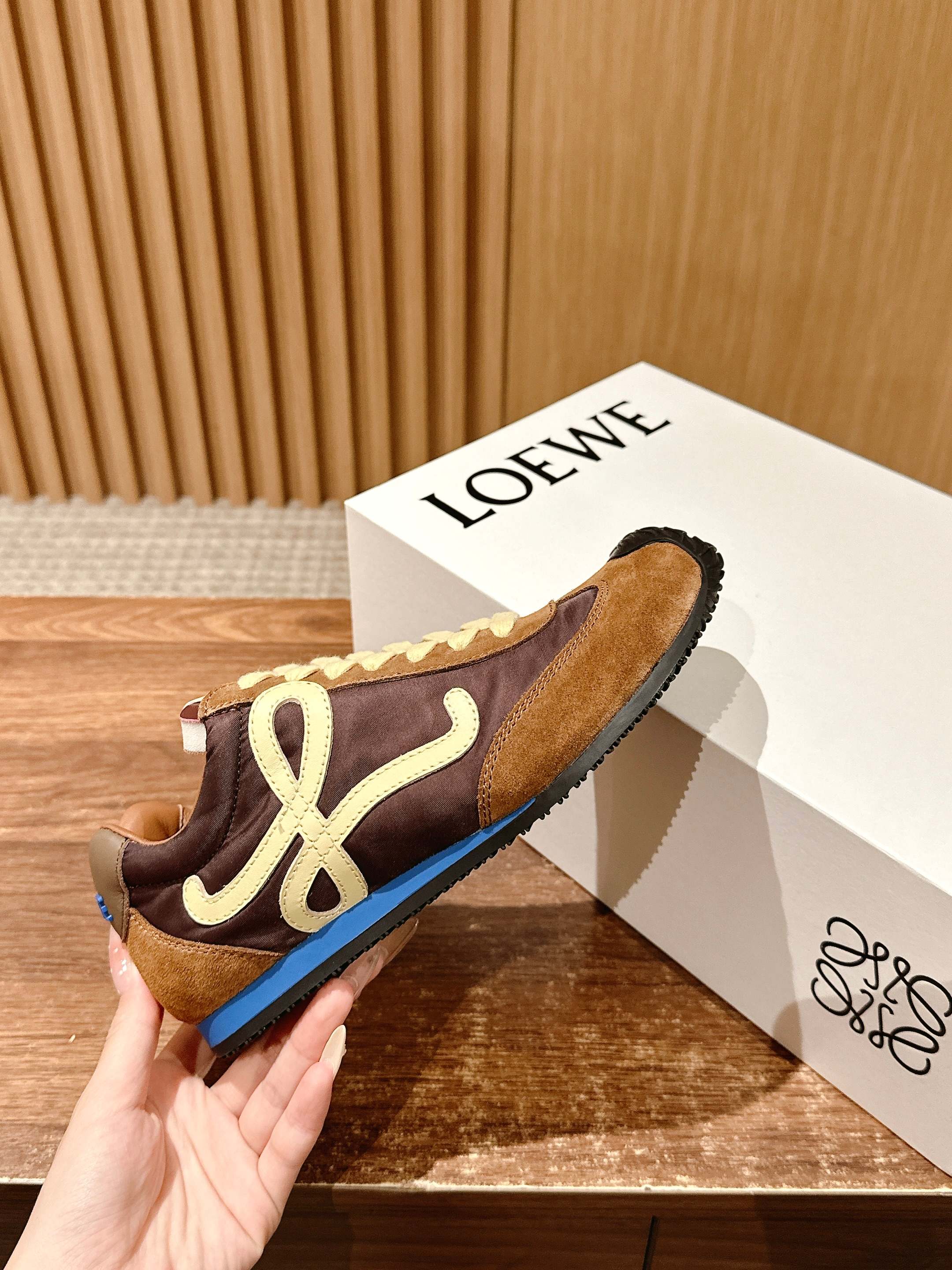 Loewe Ballet Runner 2.0 in nylon and calfskin - Brown/Yellow/Blue