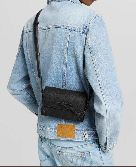 LV M81746 Steamer Wearable Wallet