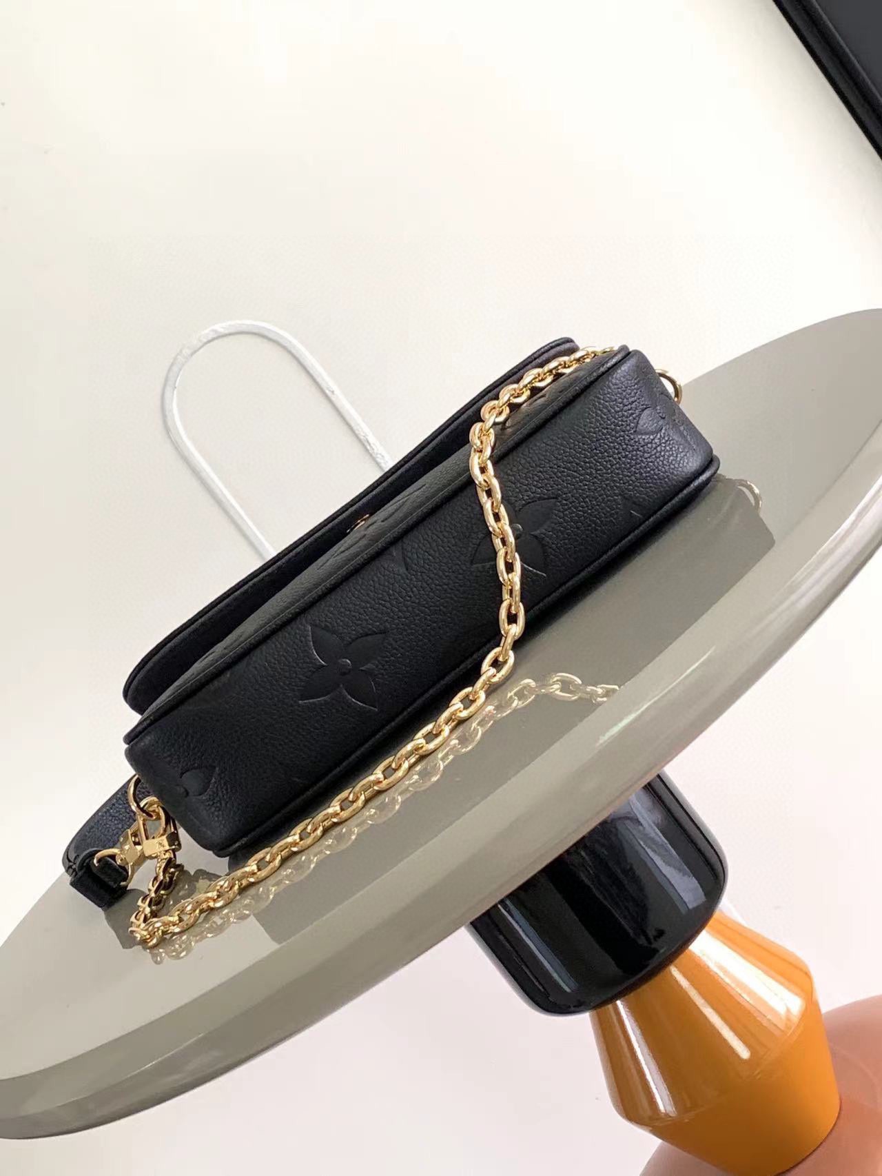 LV M82210 M81911 Wallet on Chain Ivy