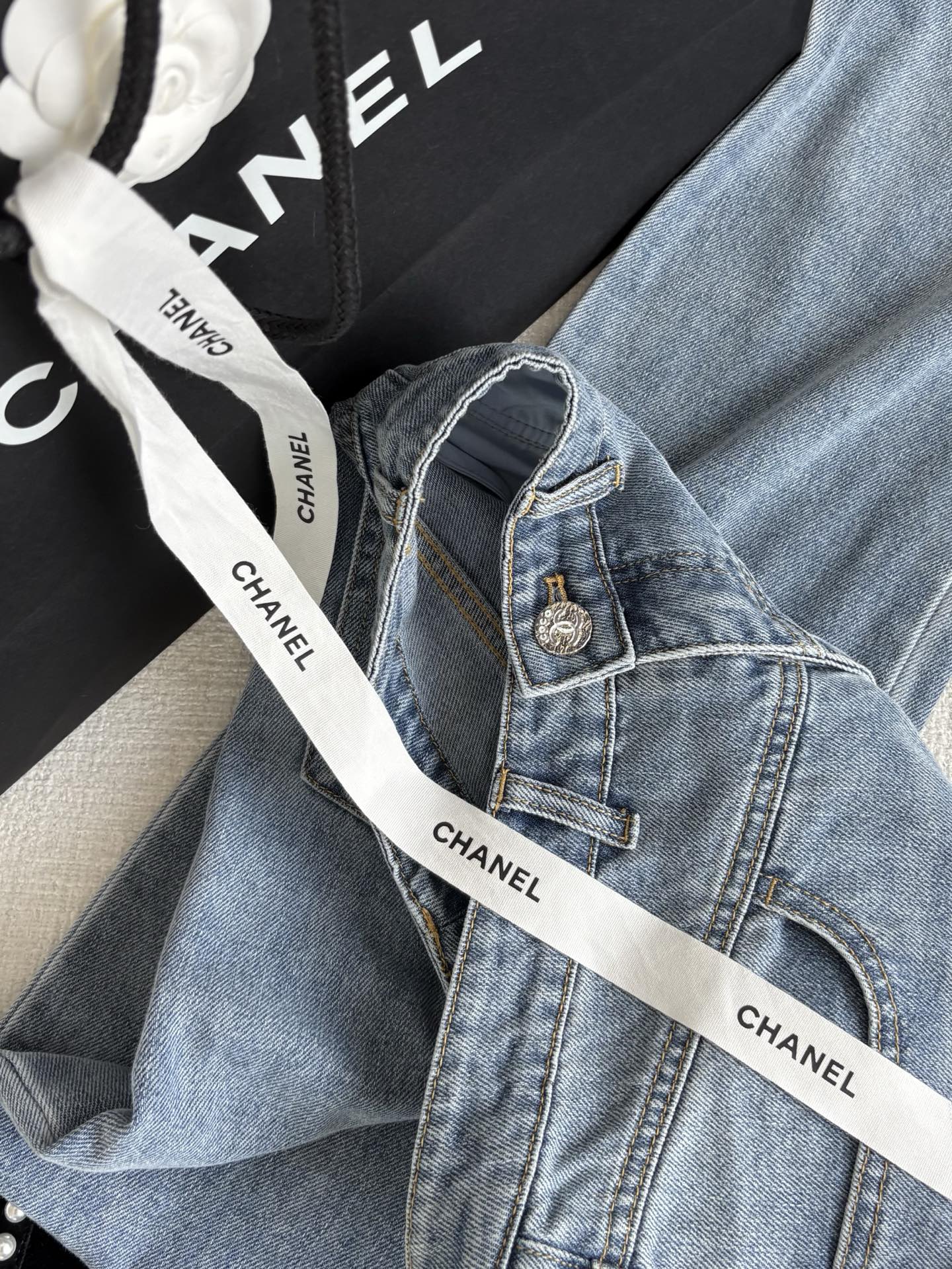 Chane Jeans Embroidered Denim Blue