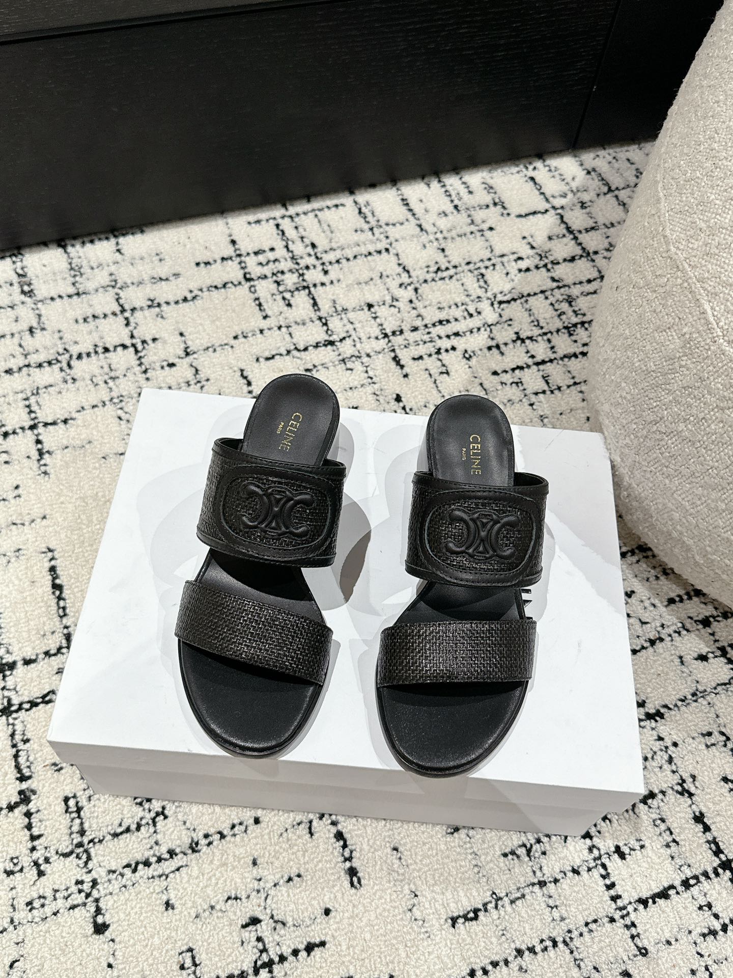 CELINE Flat Logo Slide Sanda