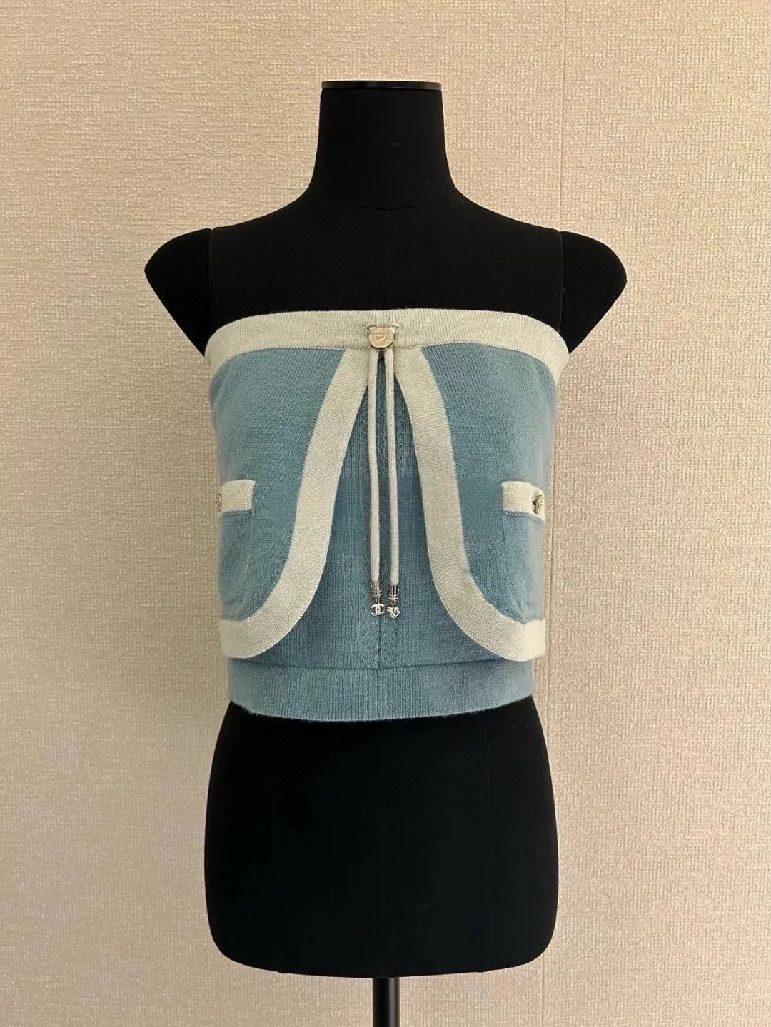 Chanel New Collection – Colorblock Knit Series