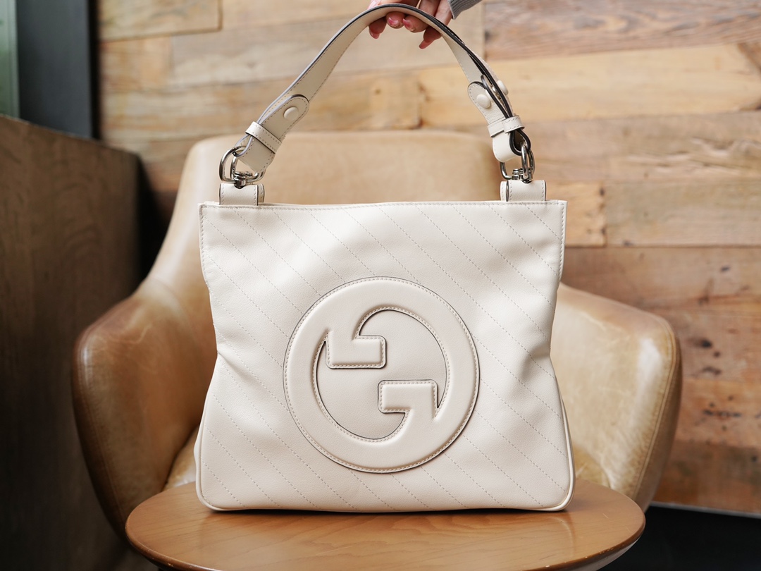 GUCCI BLONDIE SMALL TOTE BAG-751518