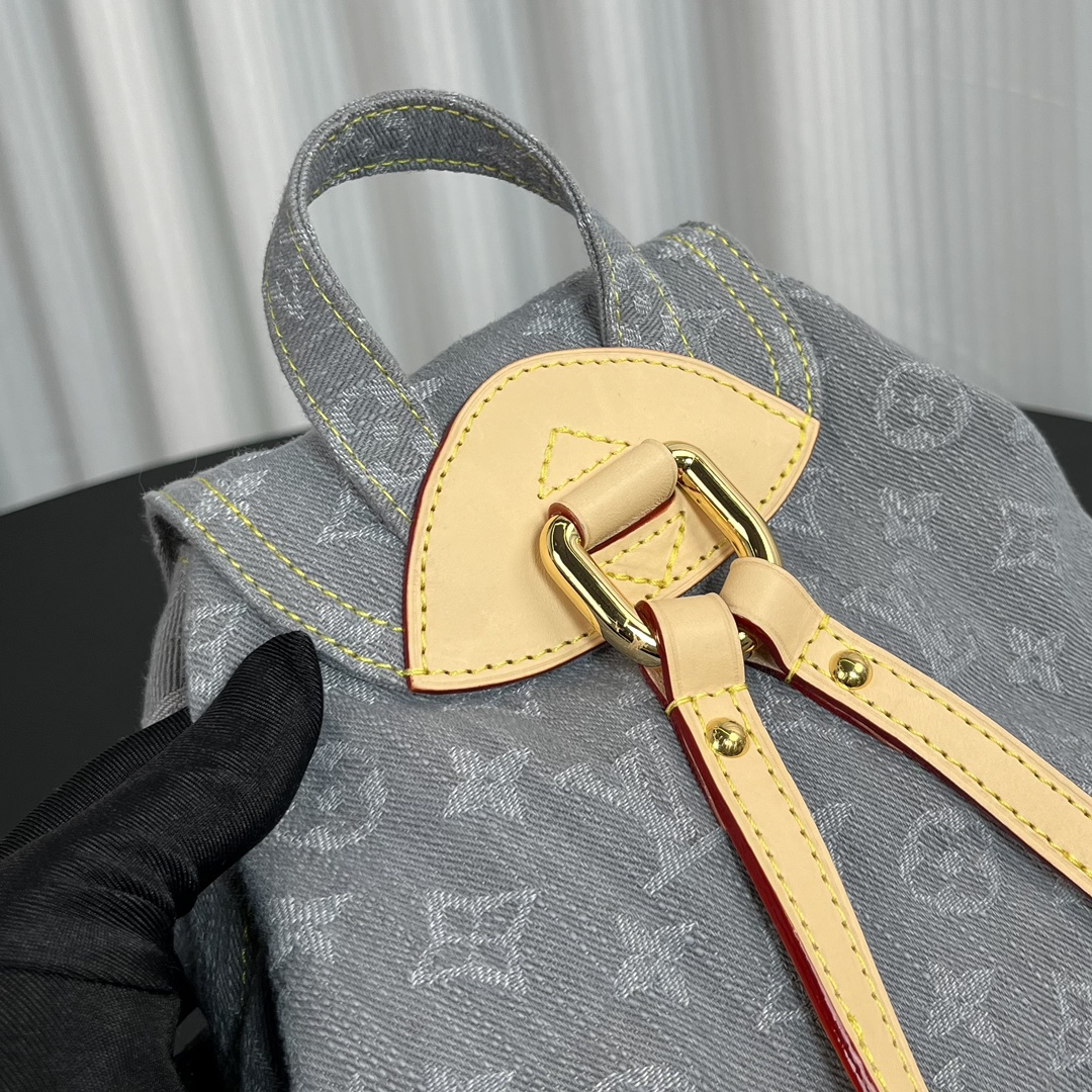 Louis Vuitton M13031 Venice Backpack
