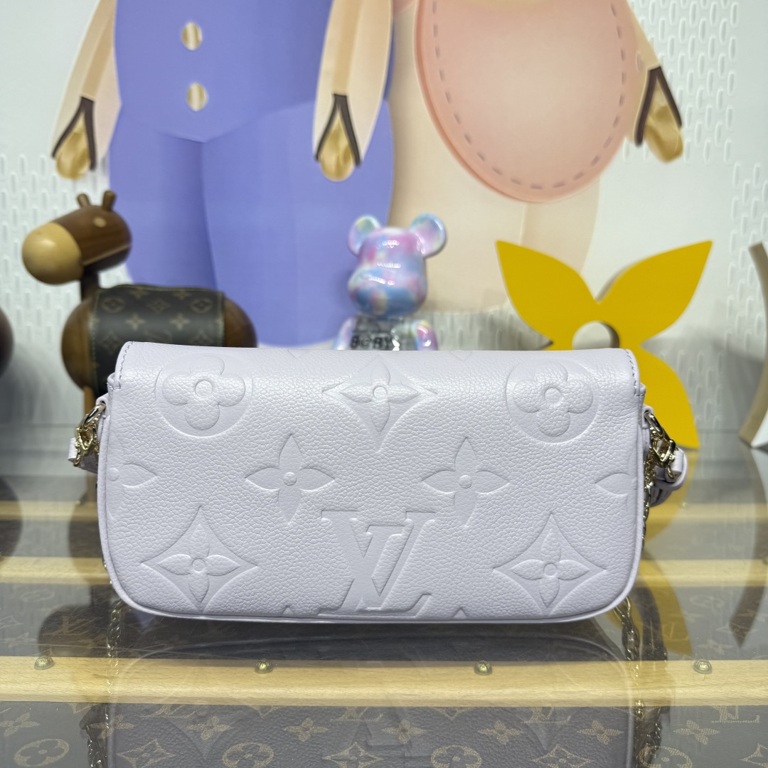 LV M25714 Wallet On Chain Ivy