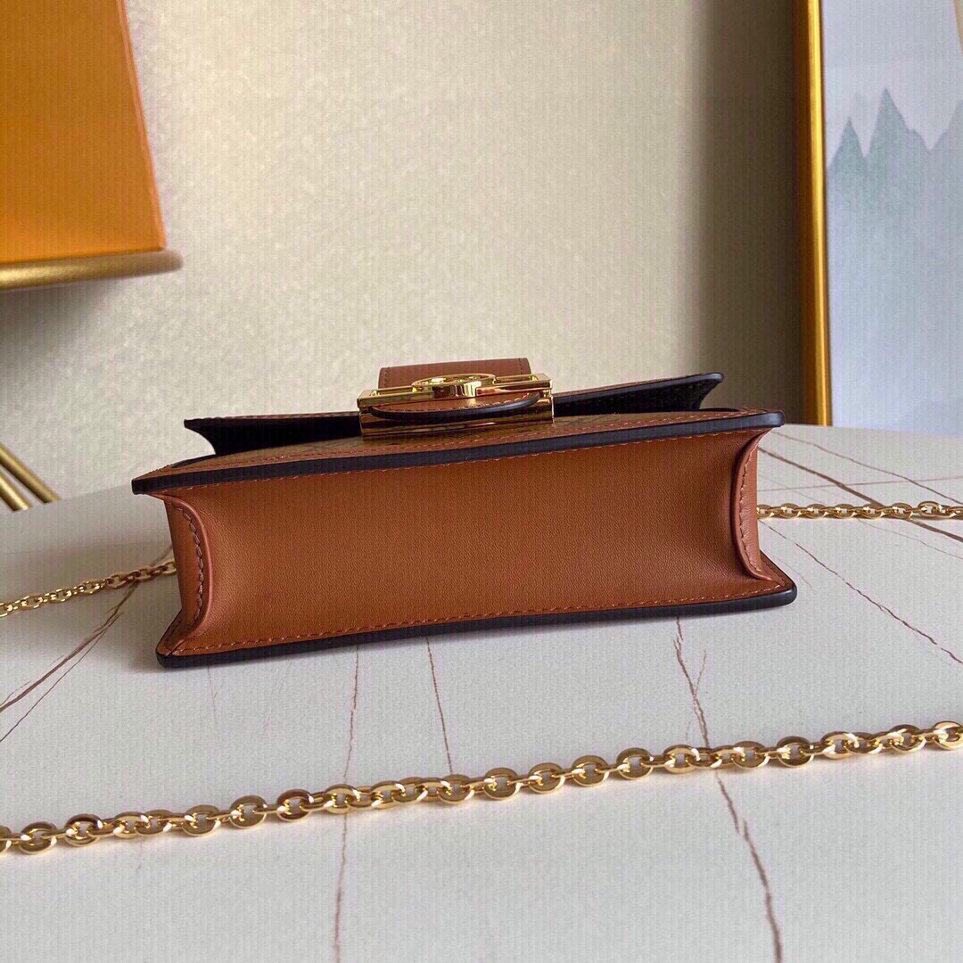 Louis Vuitton M68746 Dauphine Chain Wallet