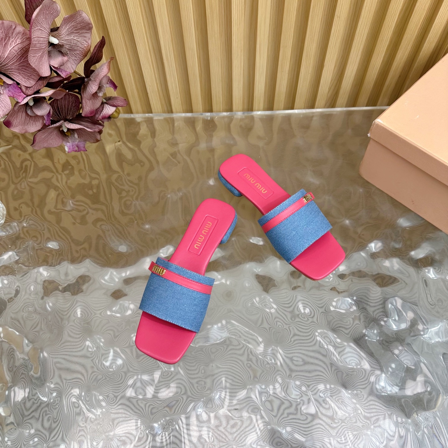 MIU MIU Bow-Embellished Slides
