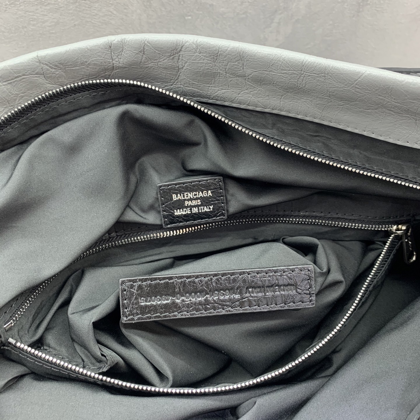 Balenciaga Dust tote bag-grey