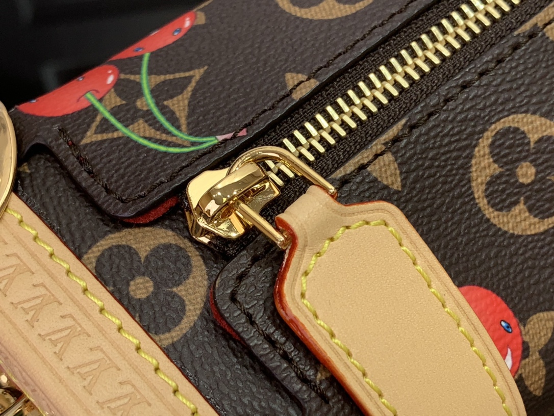 LV x TM M14278 Side Trunk MM