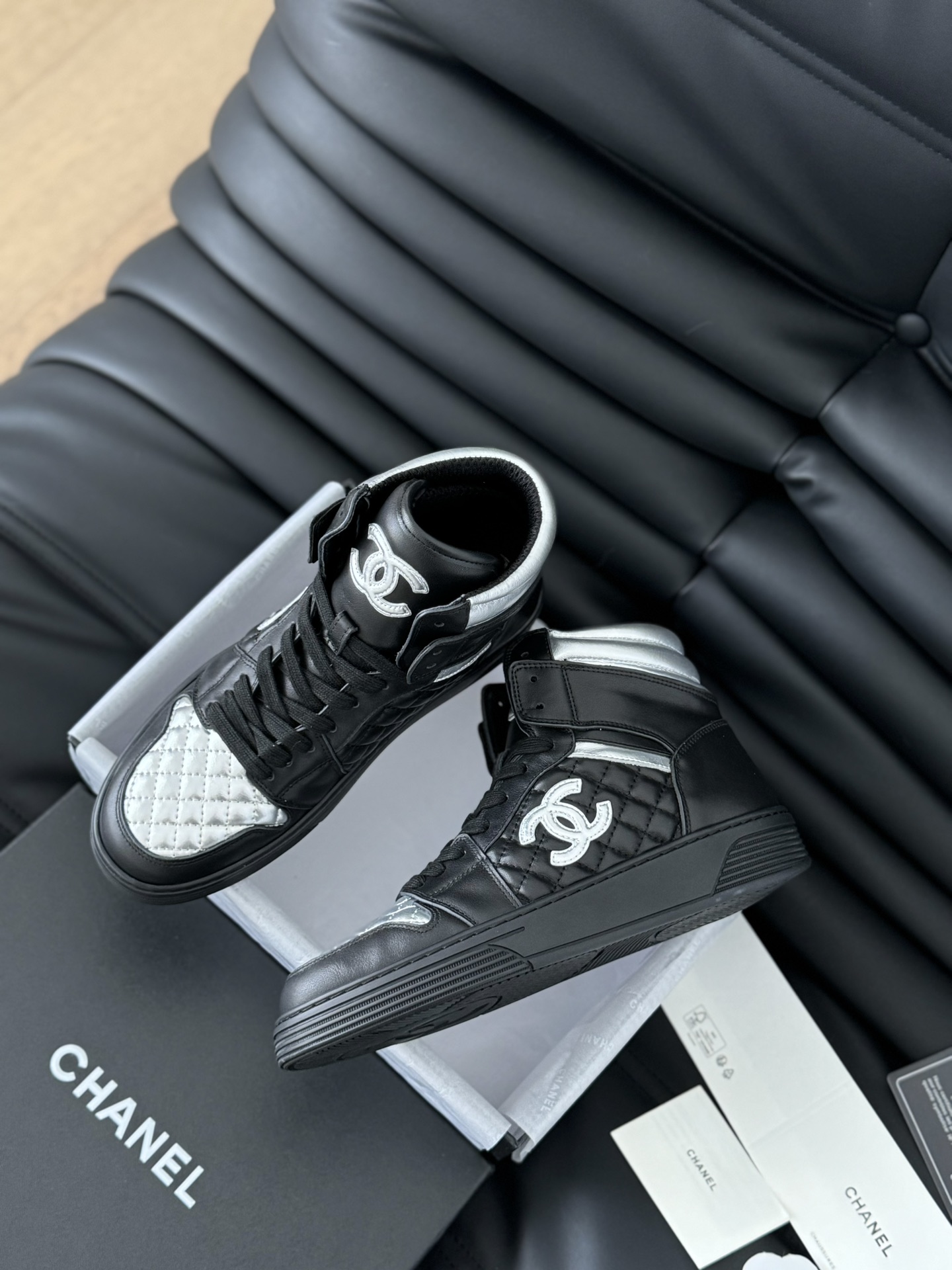 Chanel AJ-BLACK SLIVER