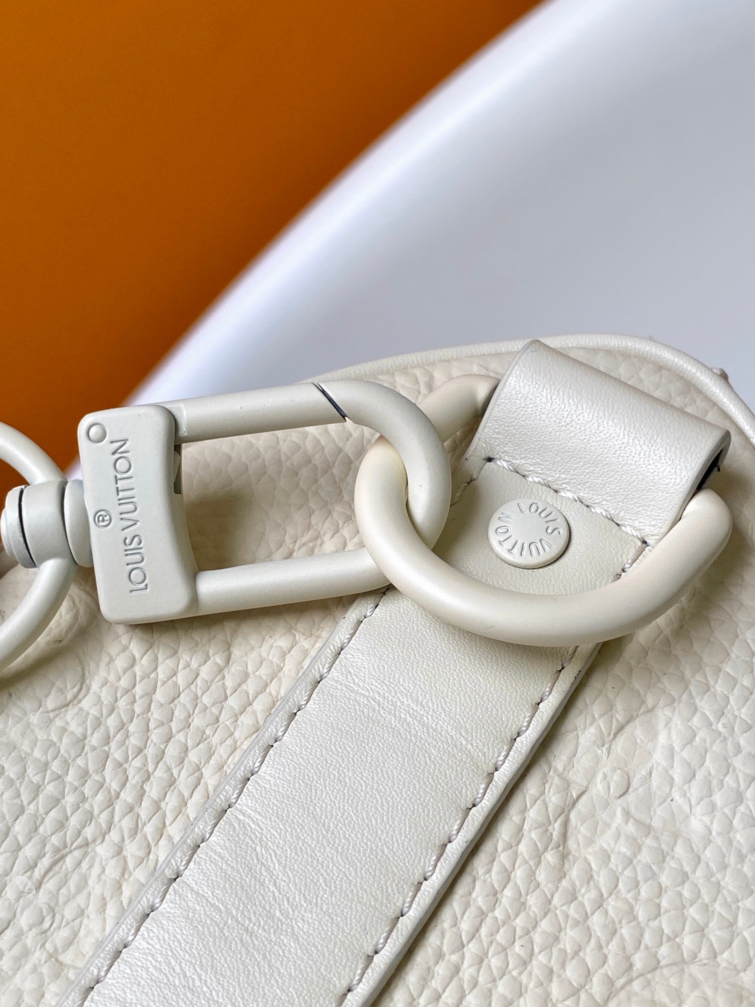 white M24432 green classic Keepall