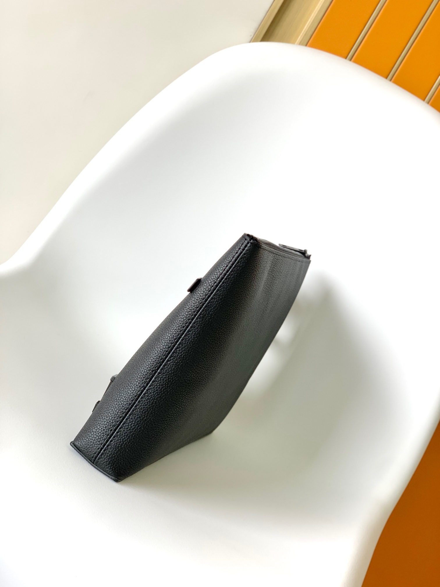 LV-M69837 Takeoff Pouch