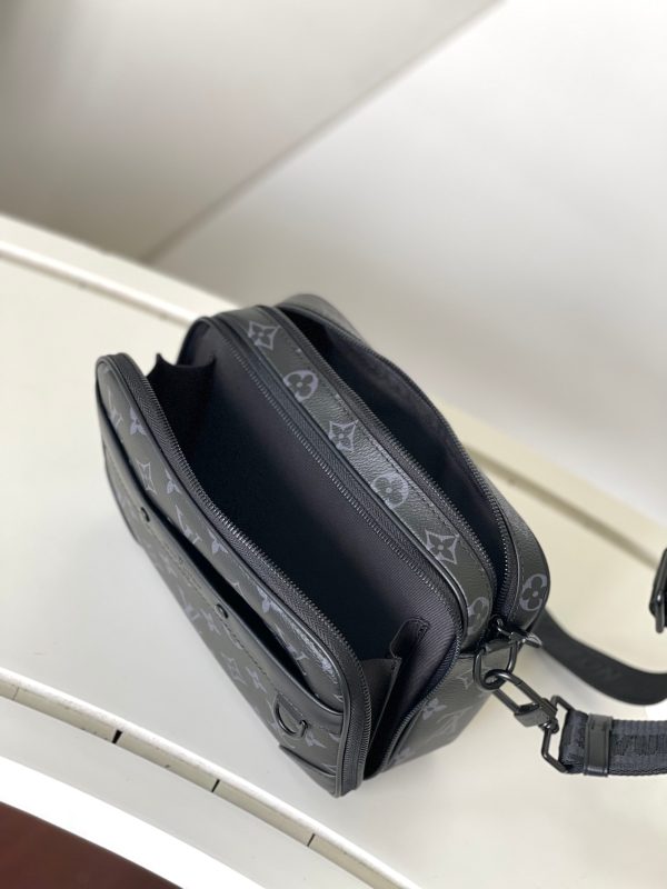 Louis Vuitton M46955 Alpha Messenger Monogram Eclipse