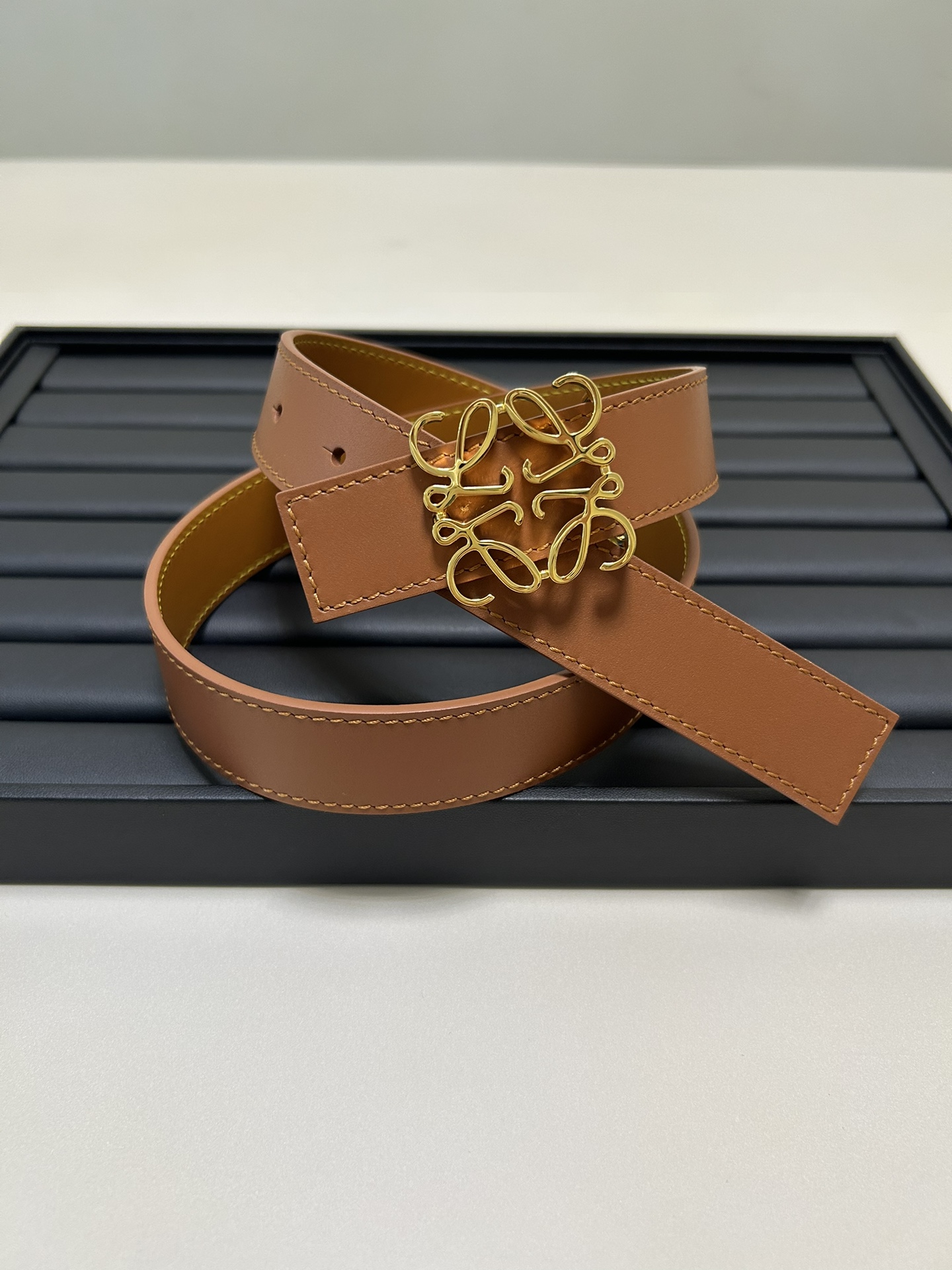 Reversible Anagram belt in smooth calfskin