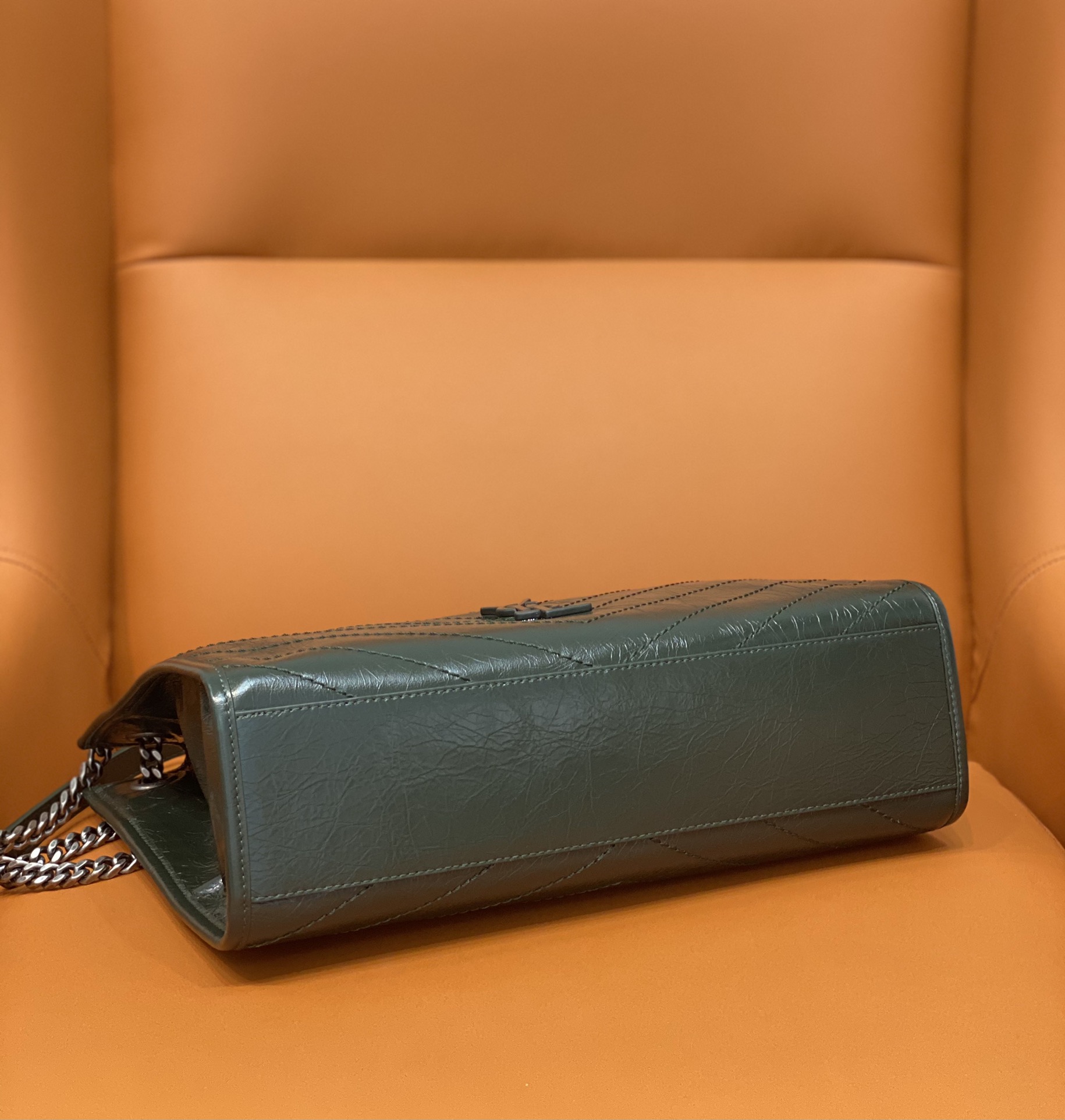 Saint Laurent Niki Medium Foldable Leather Tote