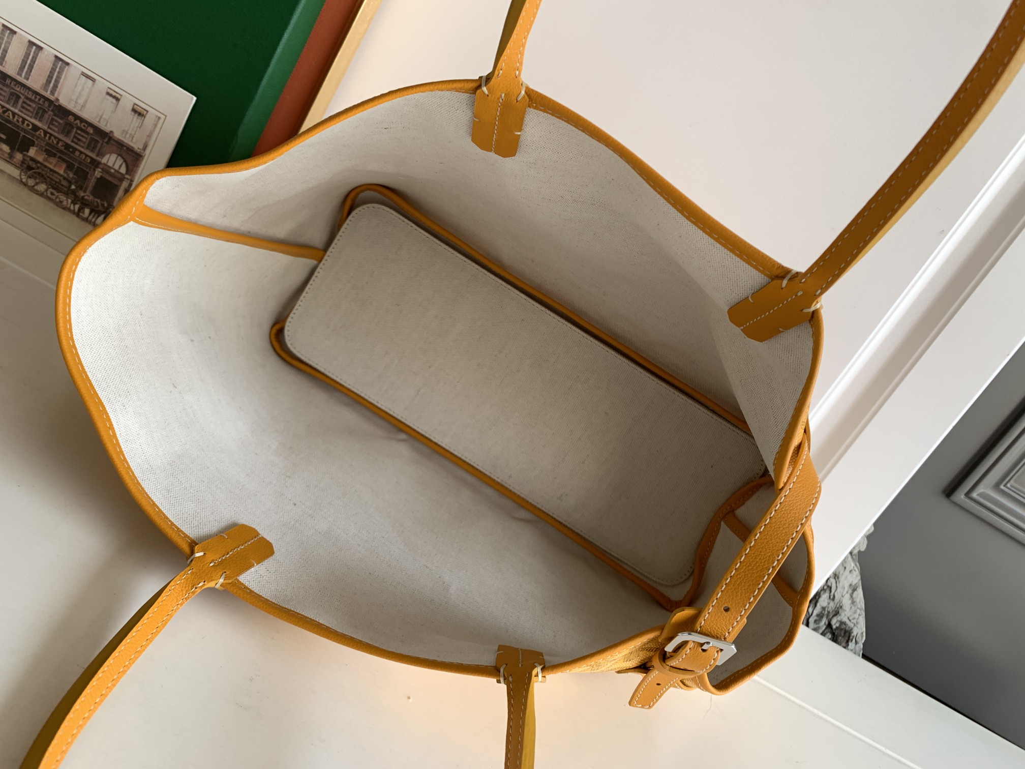 Goyard-Chien Gris Pet Carrier