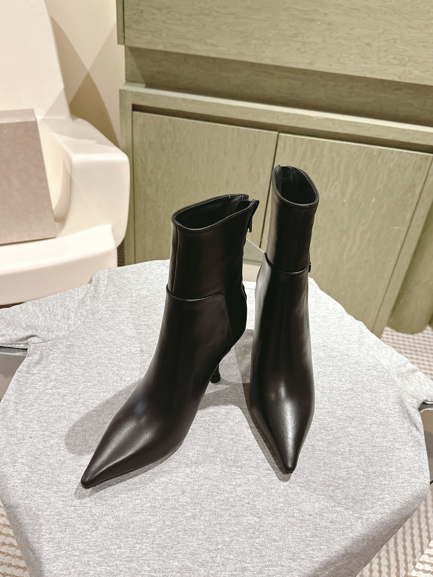 Jimmy Choo | ²⁰²4 𝐬𝐬 -single shoes boots