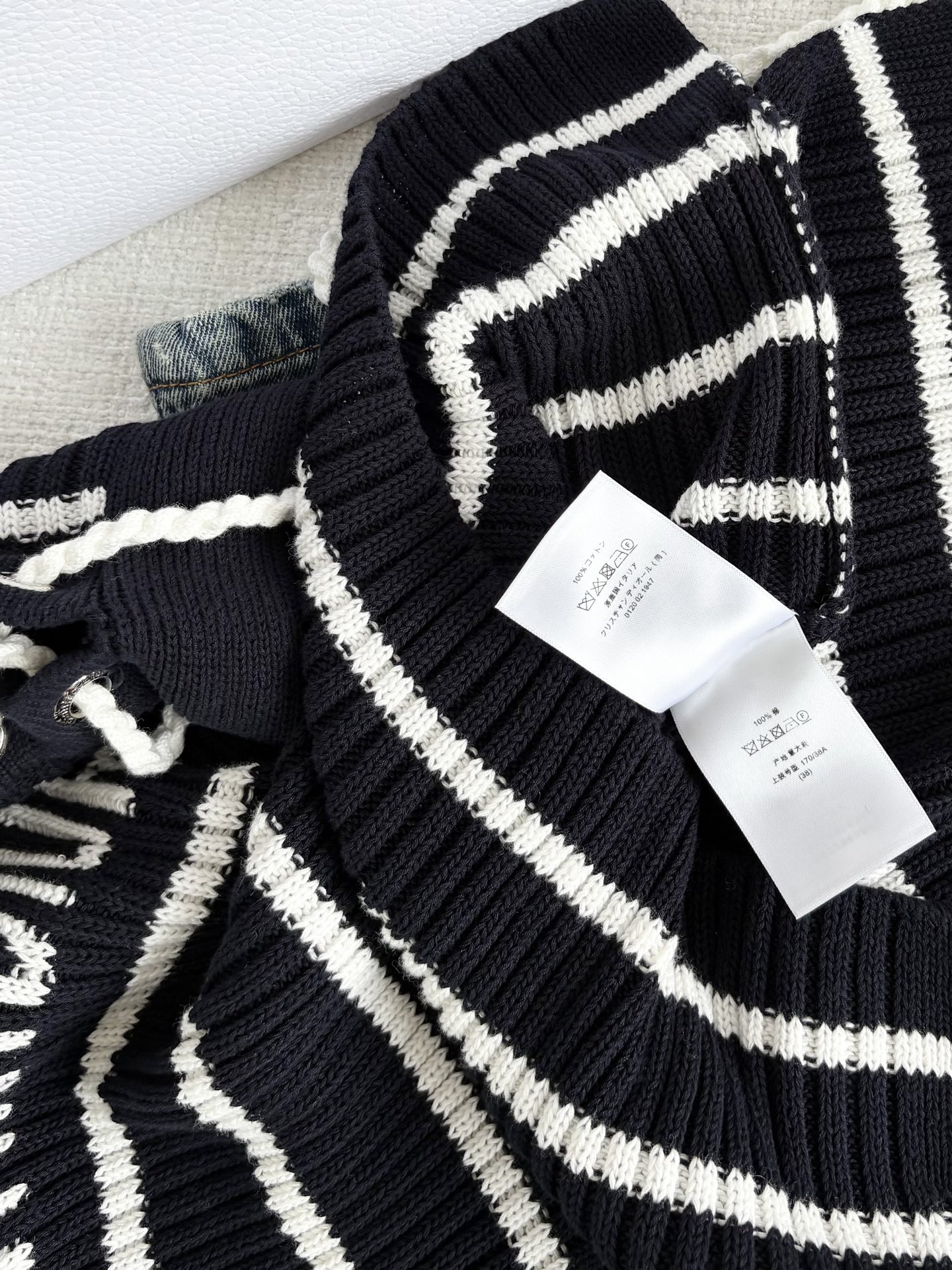 Pull à mancherons lacés Dioriviera