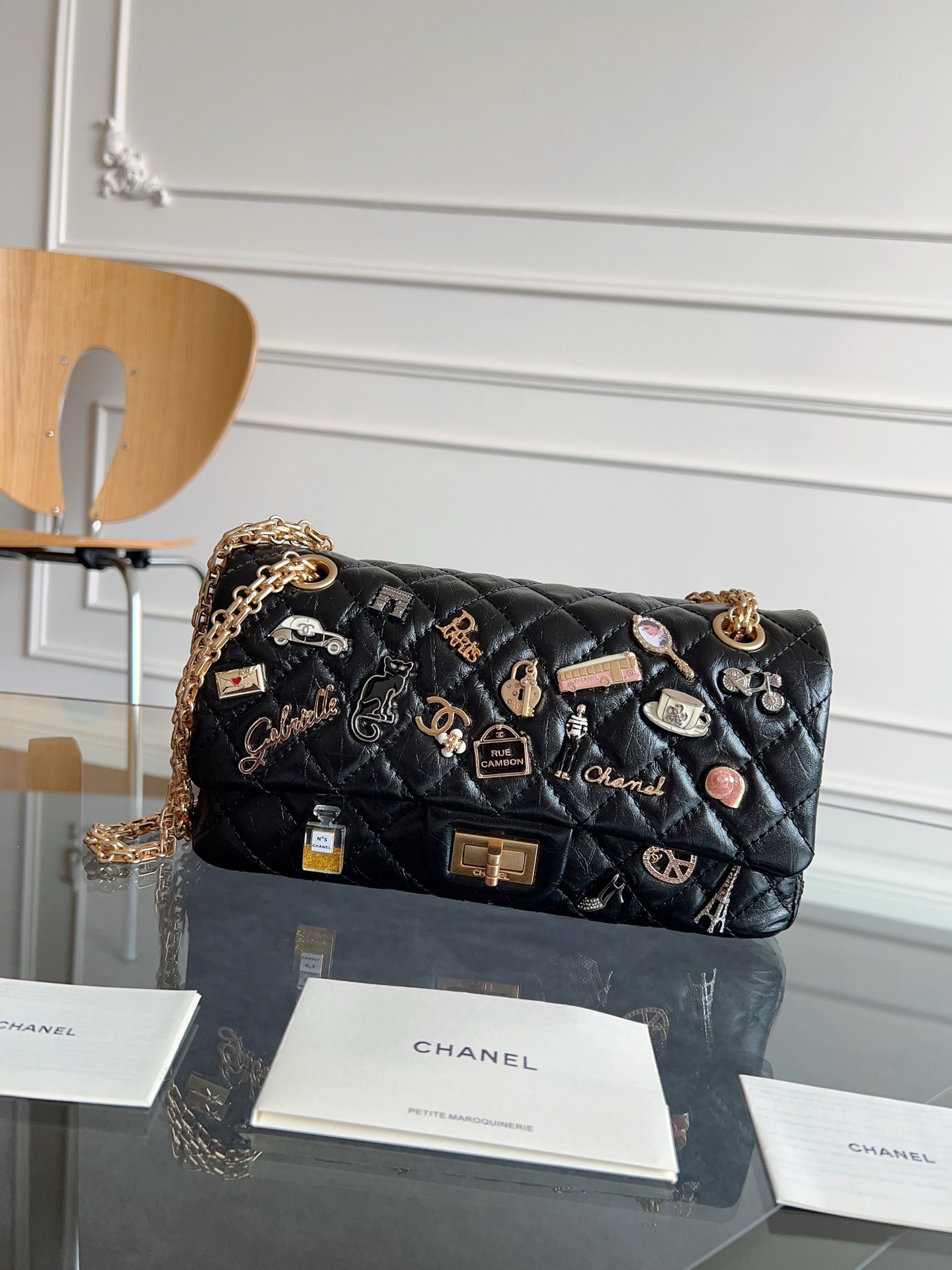 Chanel 2019 New Perfume Bottle 1112 Badge Bag