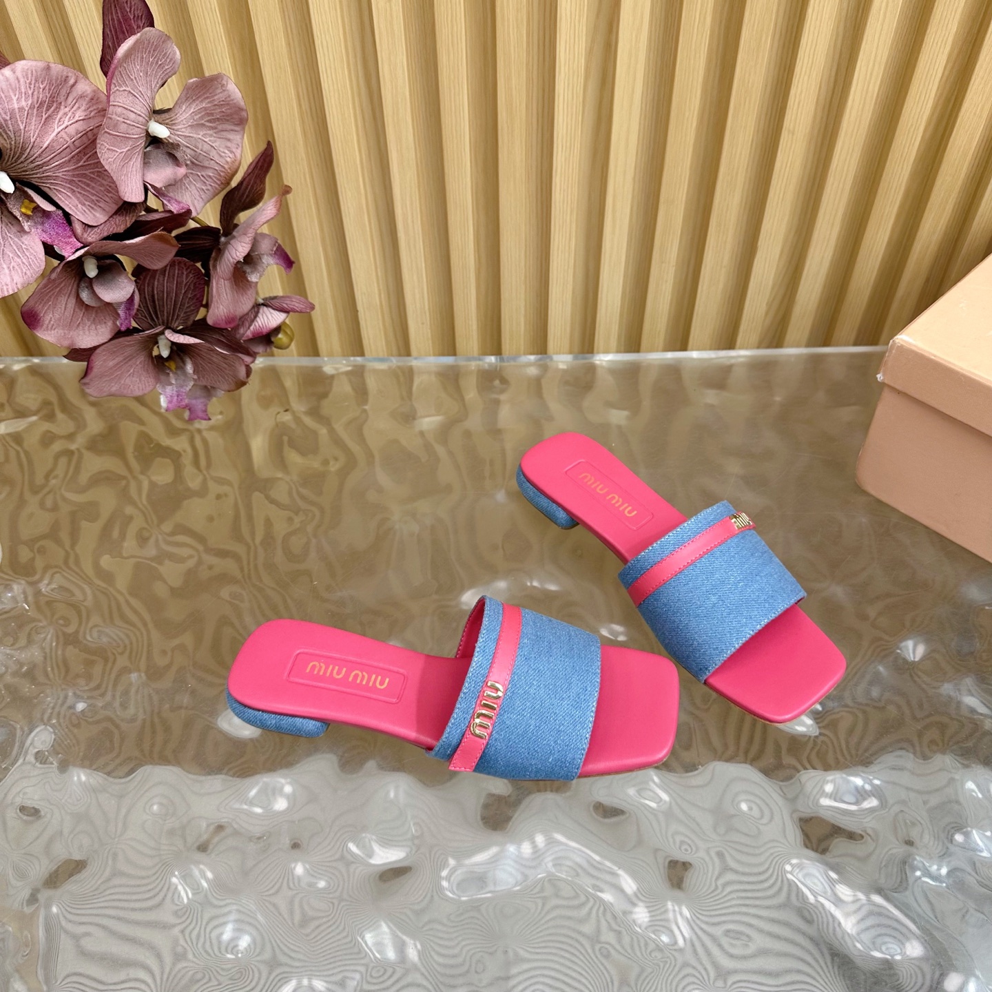 MIU MIU Bow-Embellished Slides