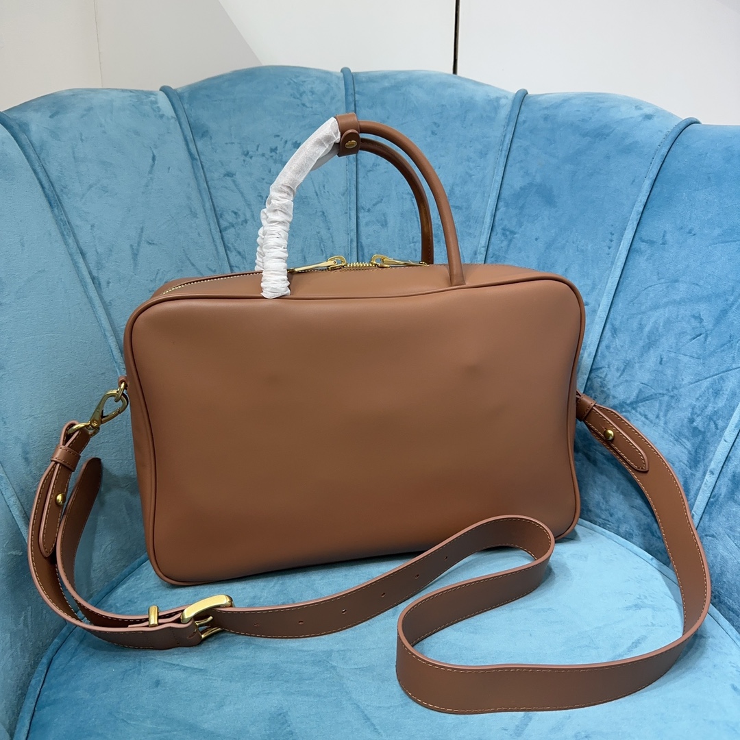 Miu Miu-Leather Beau bag- Cognac