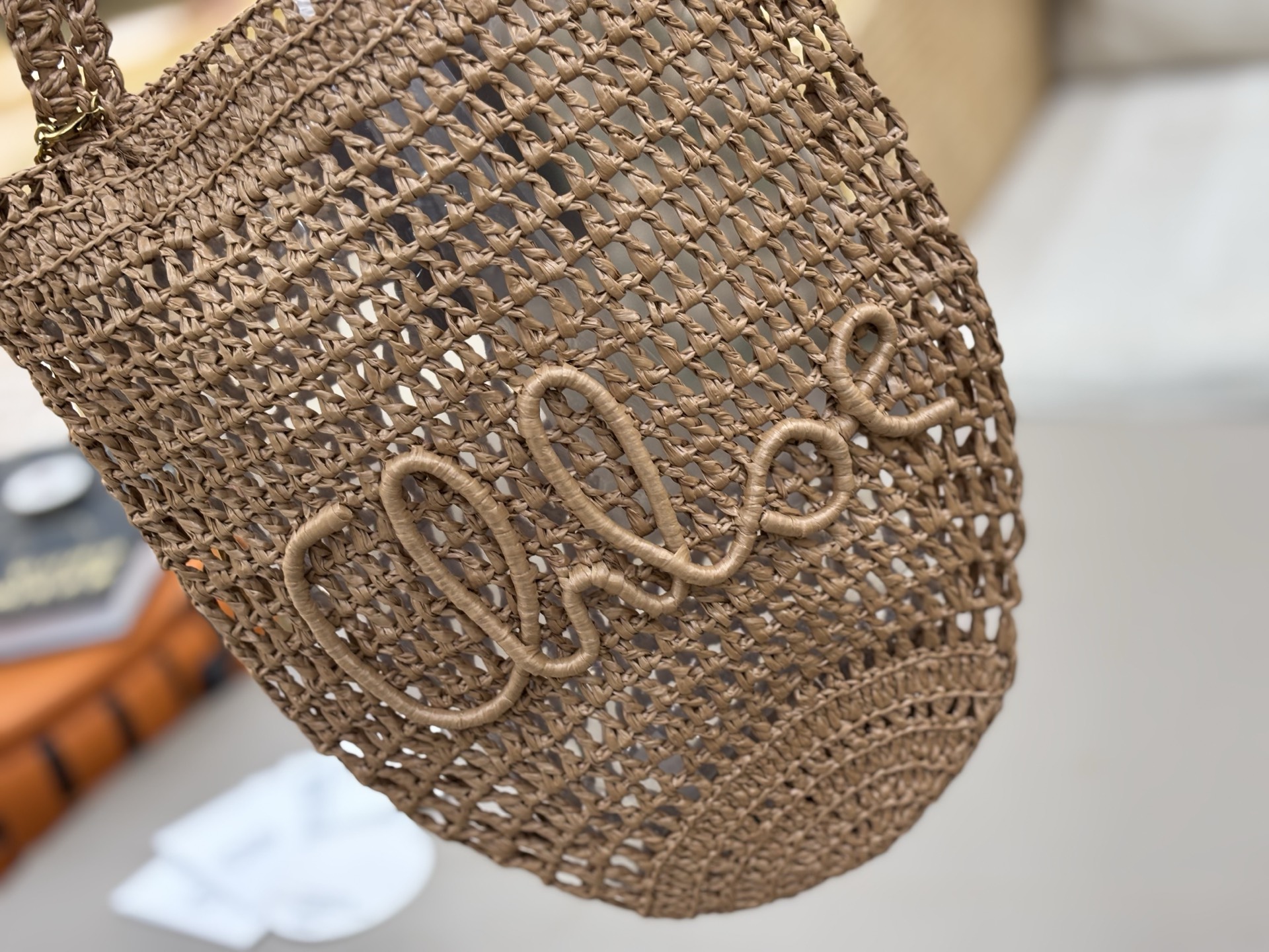 Chloé Small Summer Banana tote bag in raffia