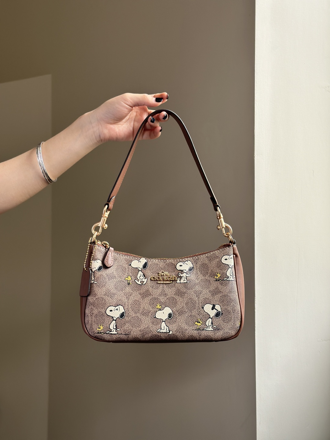 Coach X Peanuts Teri Shoulder Bag In Signature Canvas