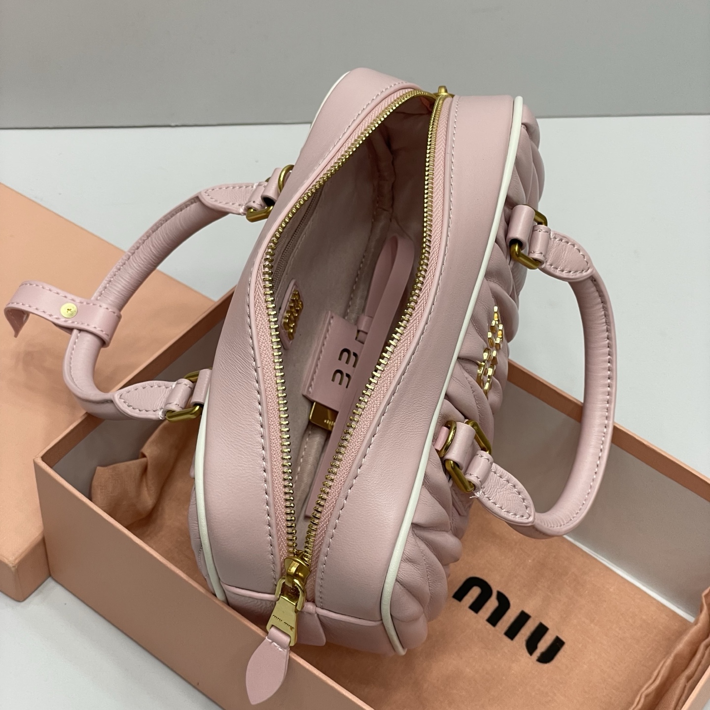 MIU MIU New Baguette Bag