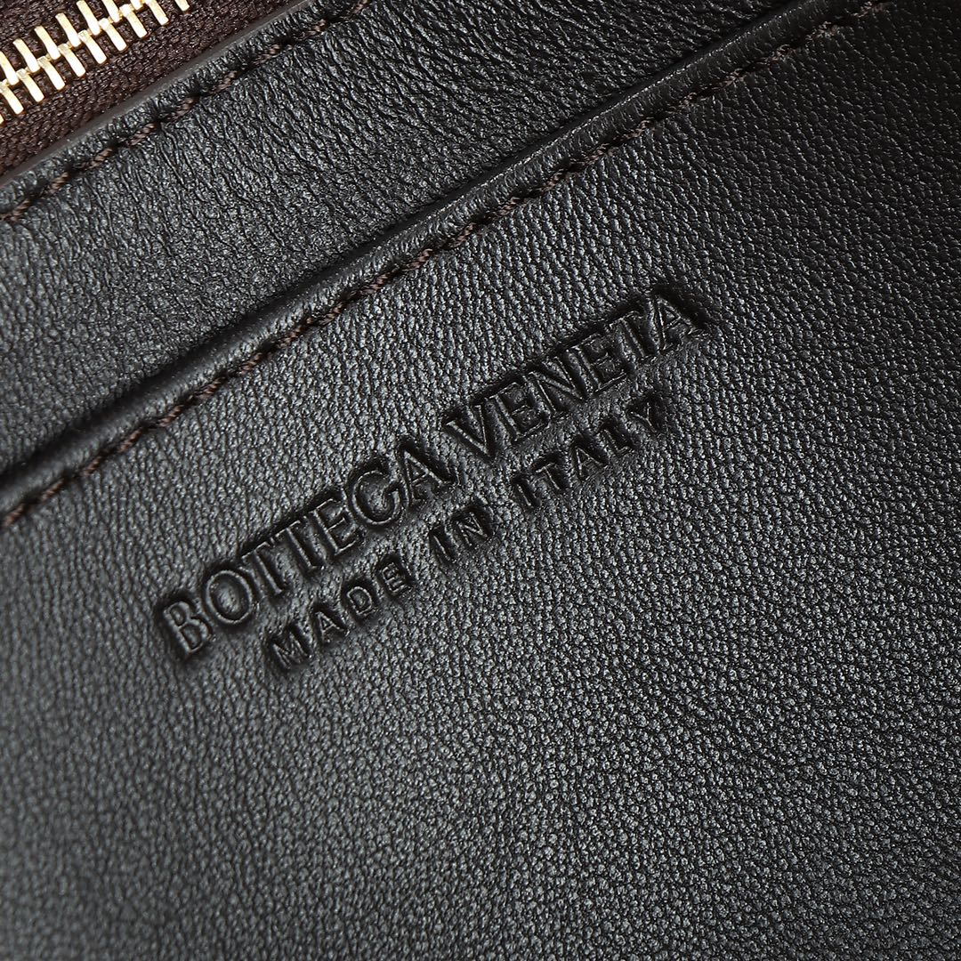 BV-East-West Andiamo-Black