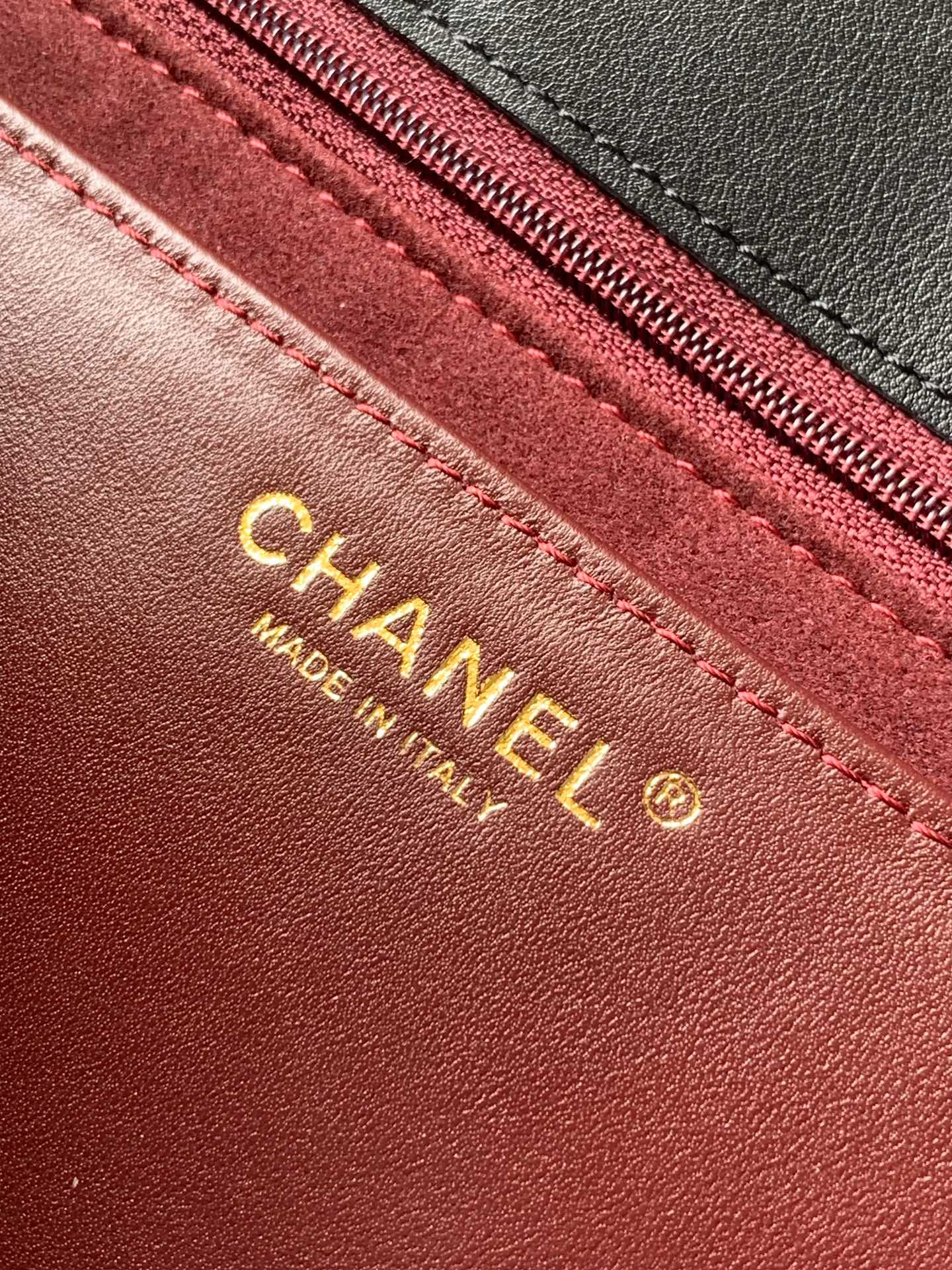CHANEL 25S Black/Gold Flap Briefcase