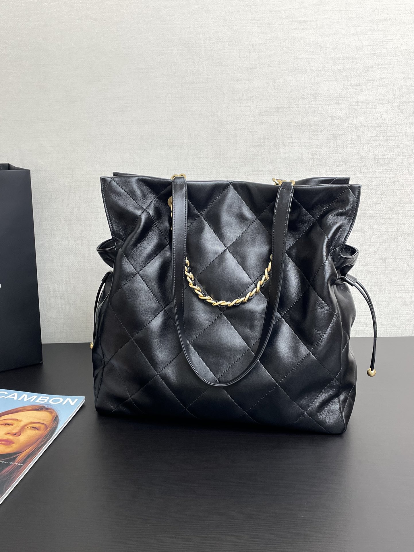chanel Stock 25C Tote