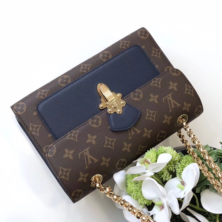 Louis Vuitton Victoire Cherry