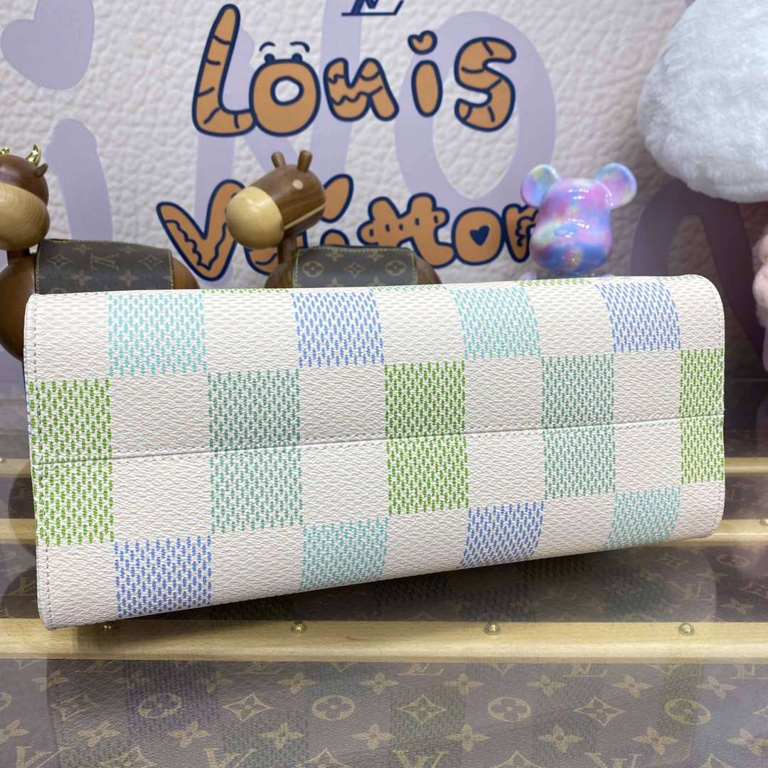 Louis Vuitton N40518 OnTheGo MM Pistachio