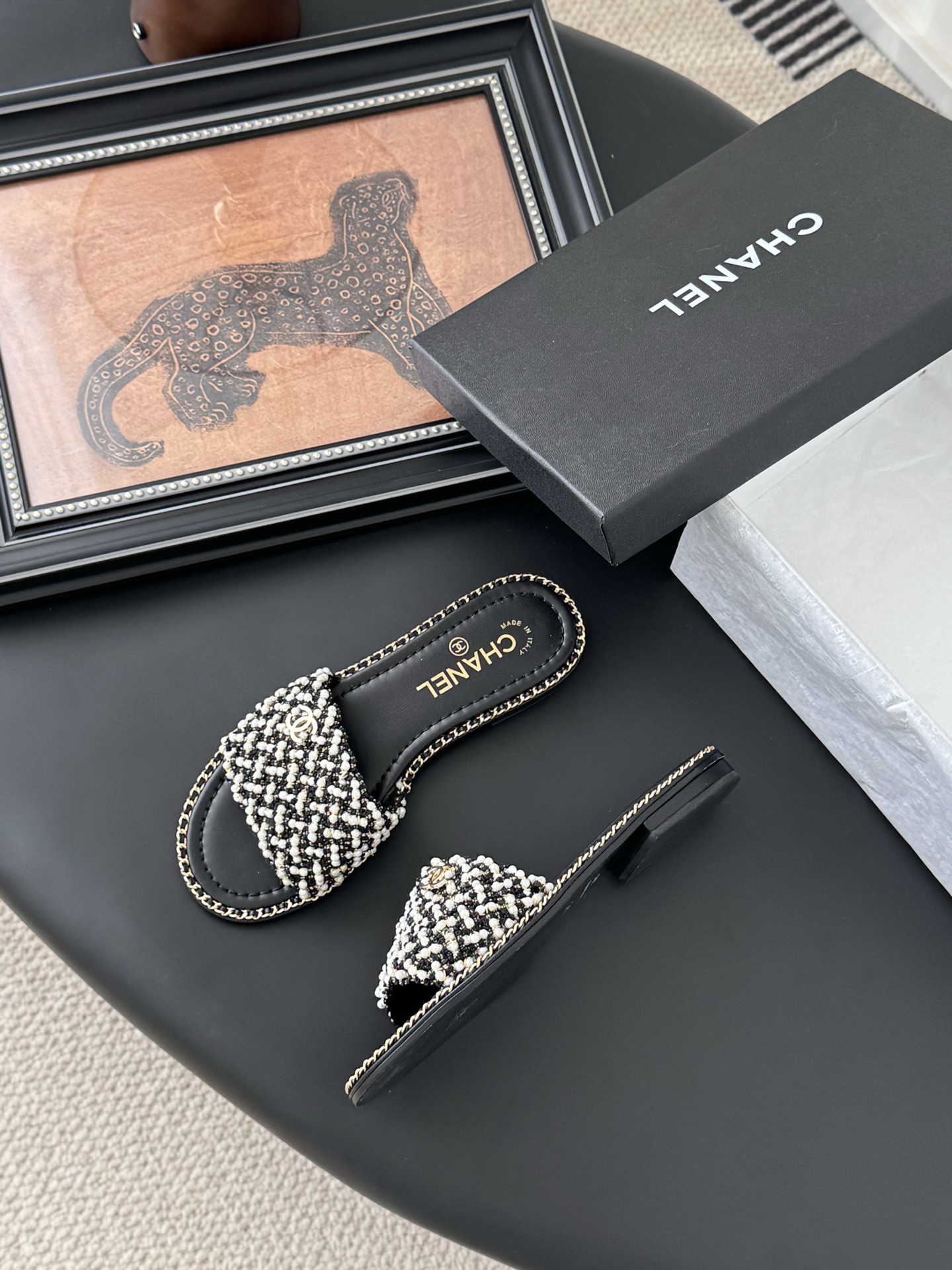 Chanel Spring-Summer New Pearl Slippers