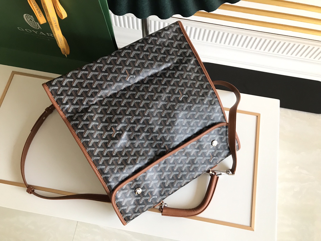Goyard Saint Léger Bag