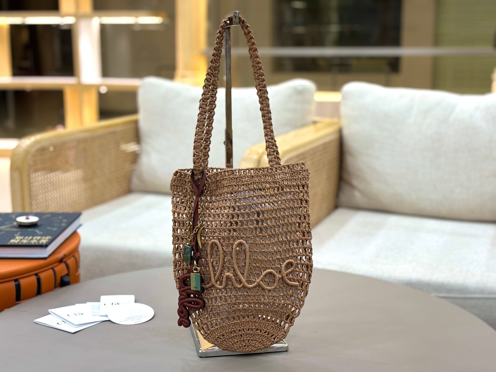 Chloé Small Summer Banana tote bag in raffia