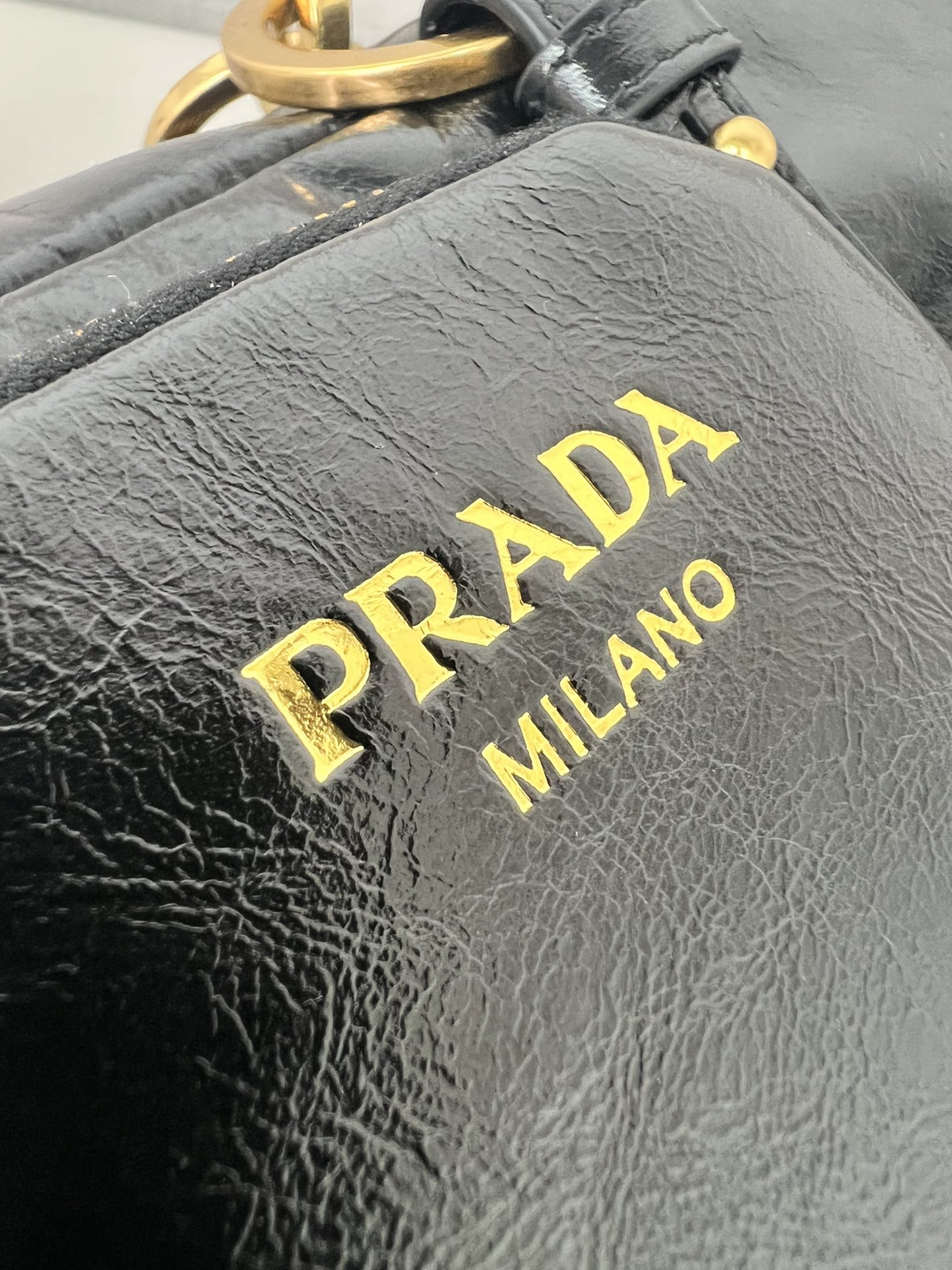 Prada-2025 Oil-Wax Leather Dangel Bag 1BB138-Black