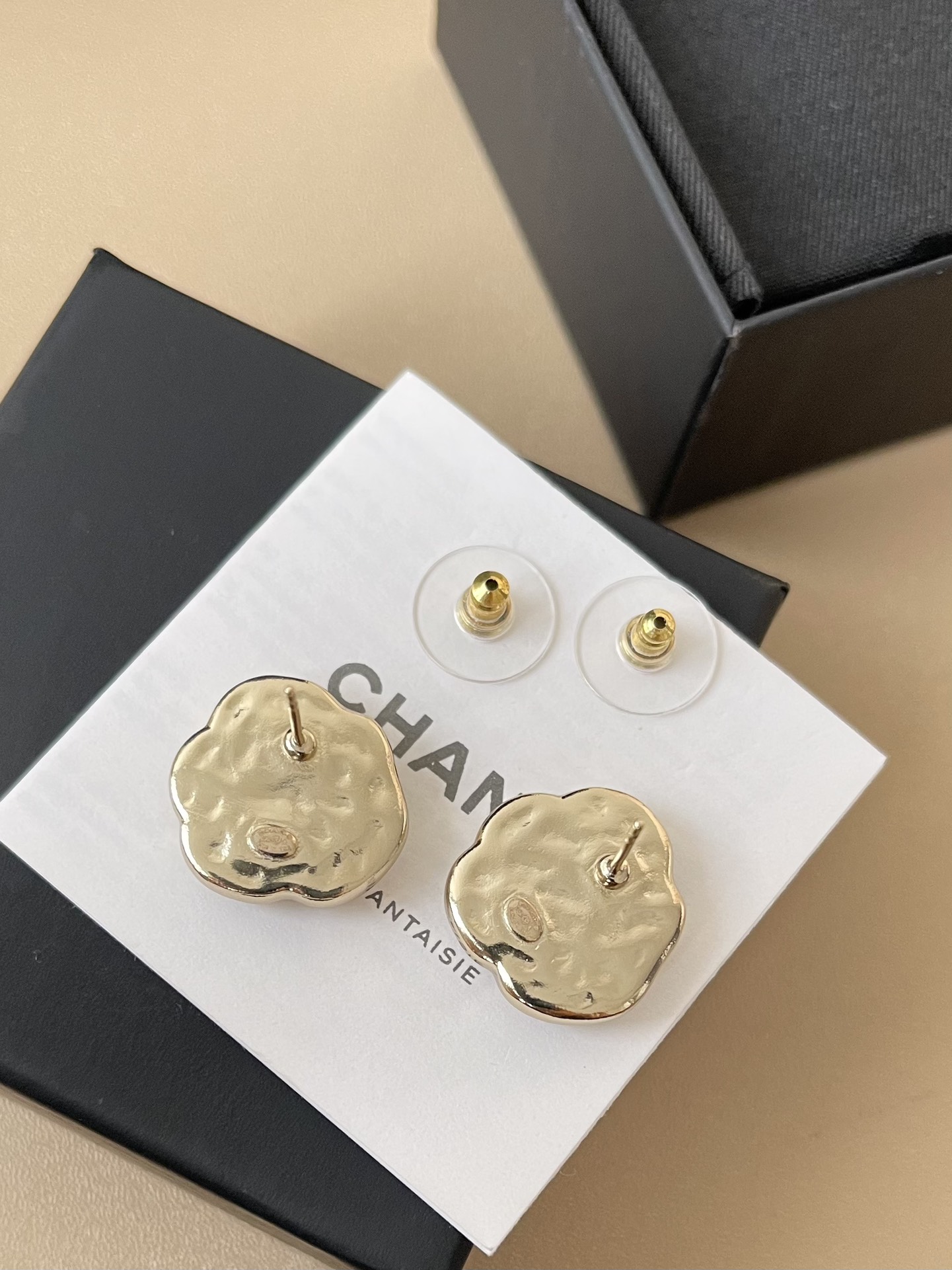Chanel New 25A Cloud Stud Earrings