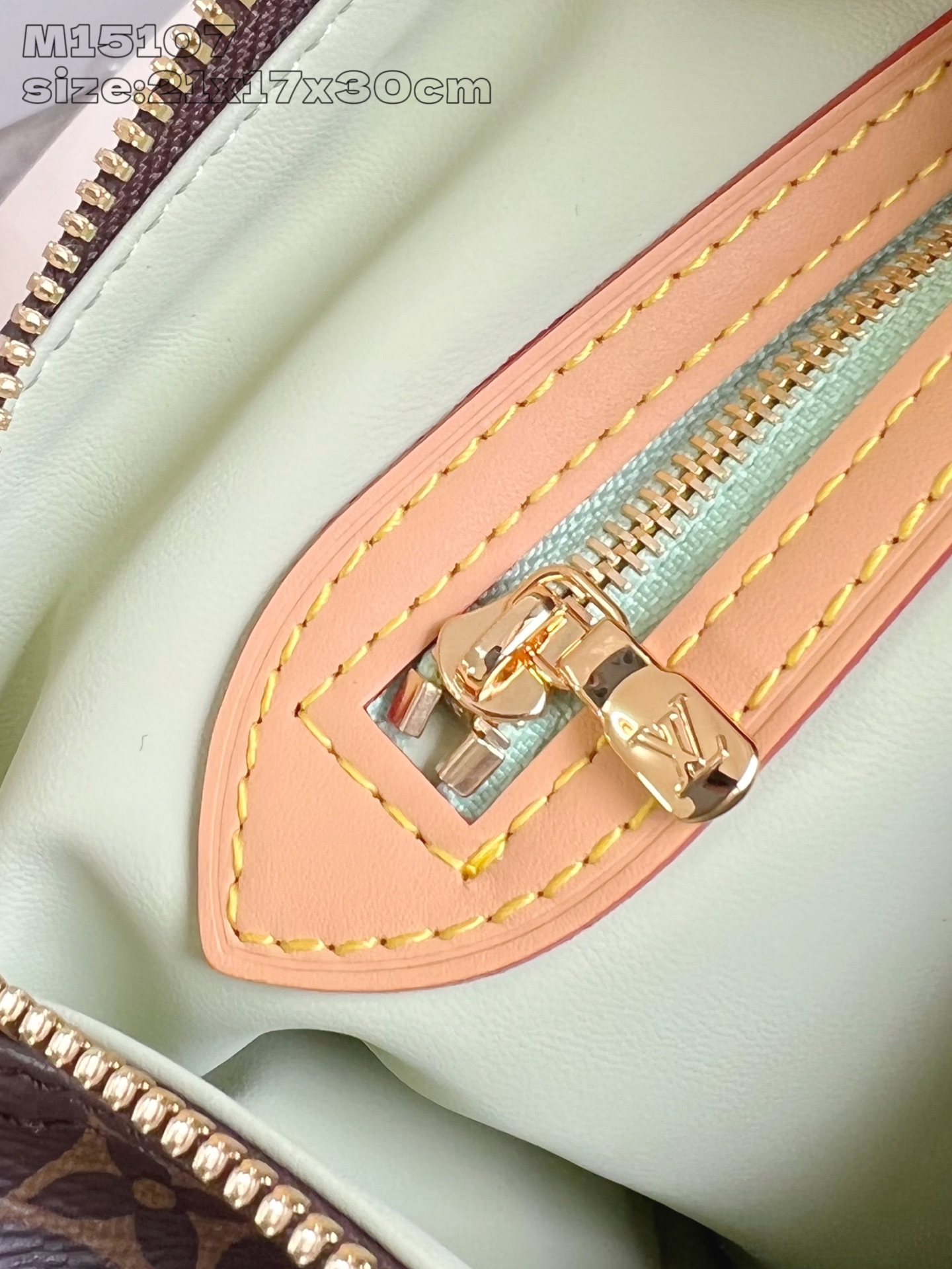 LV M15107 Speedy Soft 30 Lucky