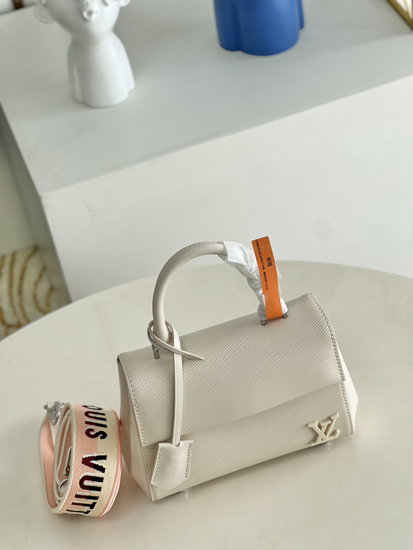 Louis Vuitton Epi Leather M58928 Cluny Mini